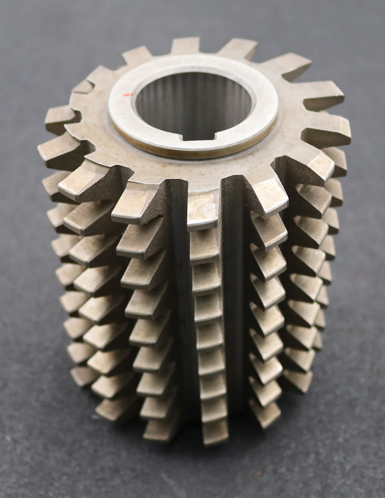 Bild des Artikels PWS-Zahnrad-Wälzfräser-m=4,5mm-EGW-20°-BPII-DIN-3972-Ø109x135x40mm-LKN