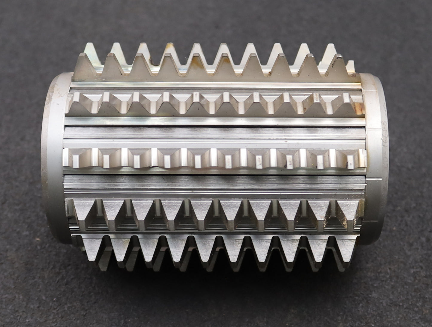 Bild des Artikels SAAZOR-Zahnrad-Wälzfräser-m=4,0mm-BPIII-DIN-3972-EGW-20°-Ø109x150x40mm-mit-LKN