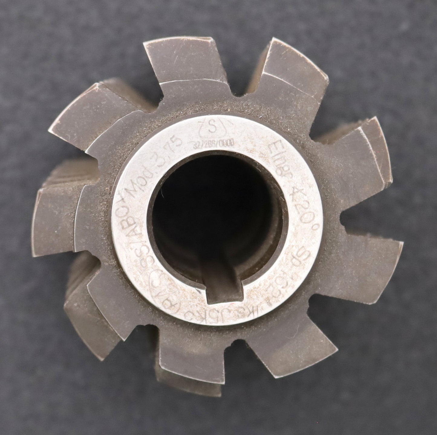 Bild des Artikels Zahnrad-Wälzfräser-m=3,75mm-EGW-20°-Ø79x76x27mm-LKN-1gg.-Links-spiralgenutet