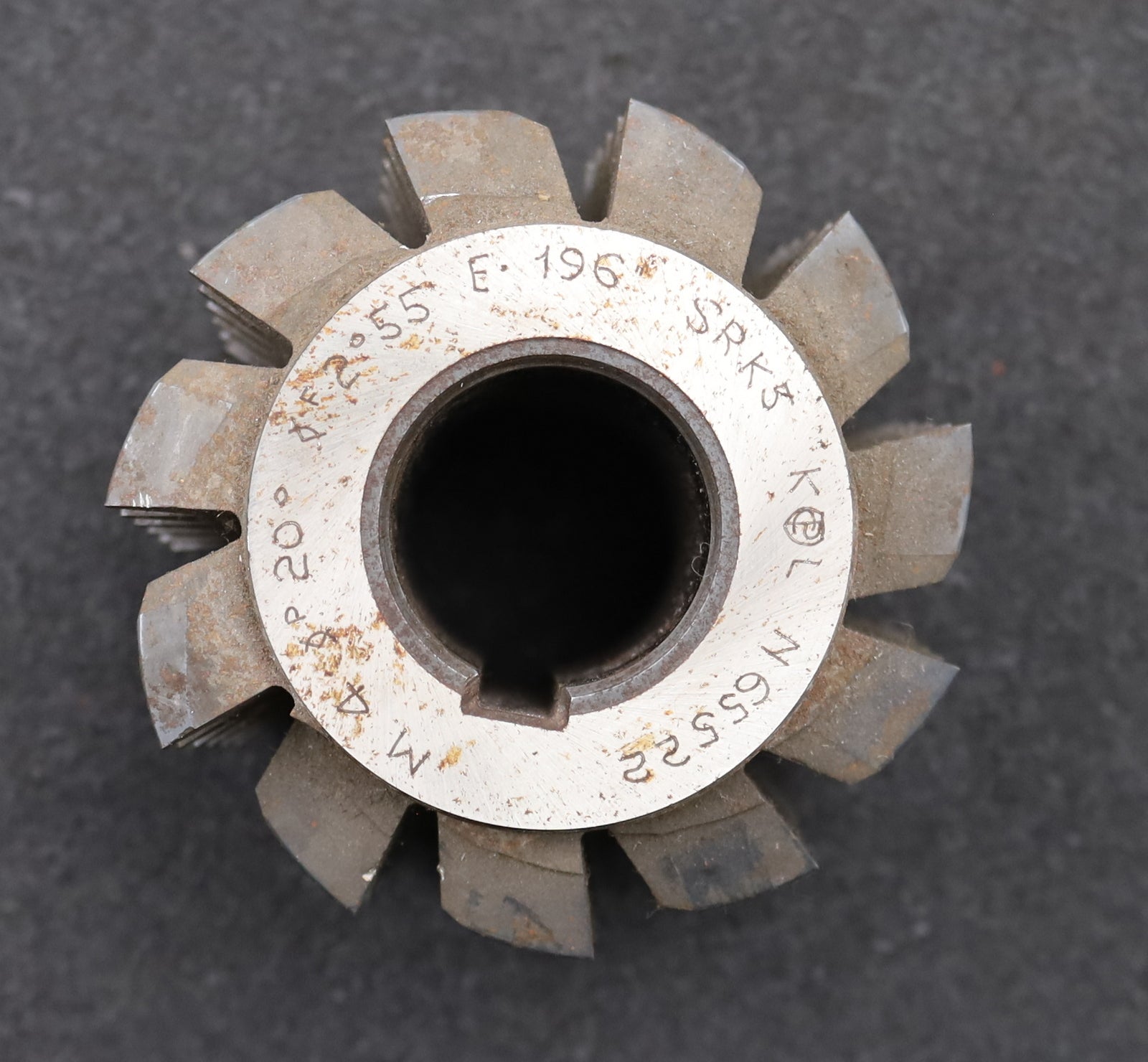 Bild des Artikels KLINGENBERG-Zahnrad-Wälzfräser-gear-hob-m=-4,0mm-EGW-20°-1gg.-Rechts-Ø90x78x32mm