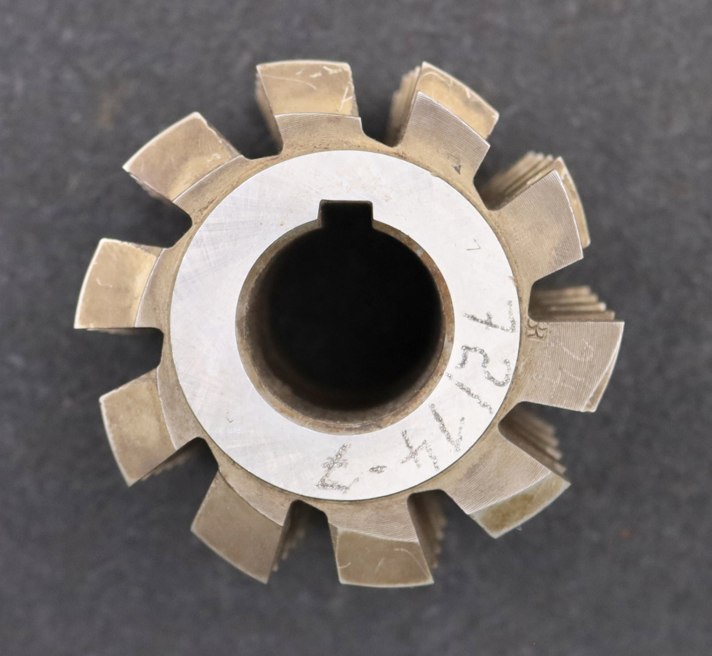 Bild des Artikels PWS-Zahnrad-Wälzfräser-gear-hob-m=-4,5mm-EGW-20°-BPI-nach-DIN-3972-Ø90x78x32mm