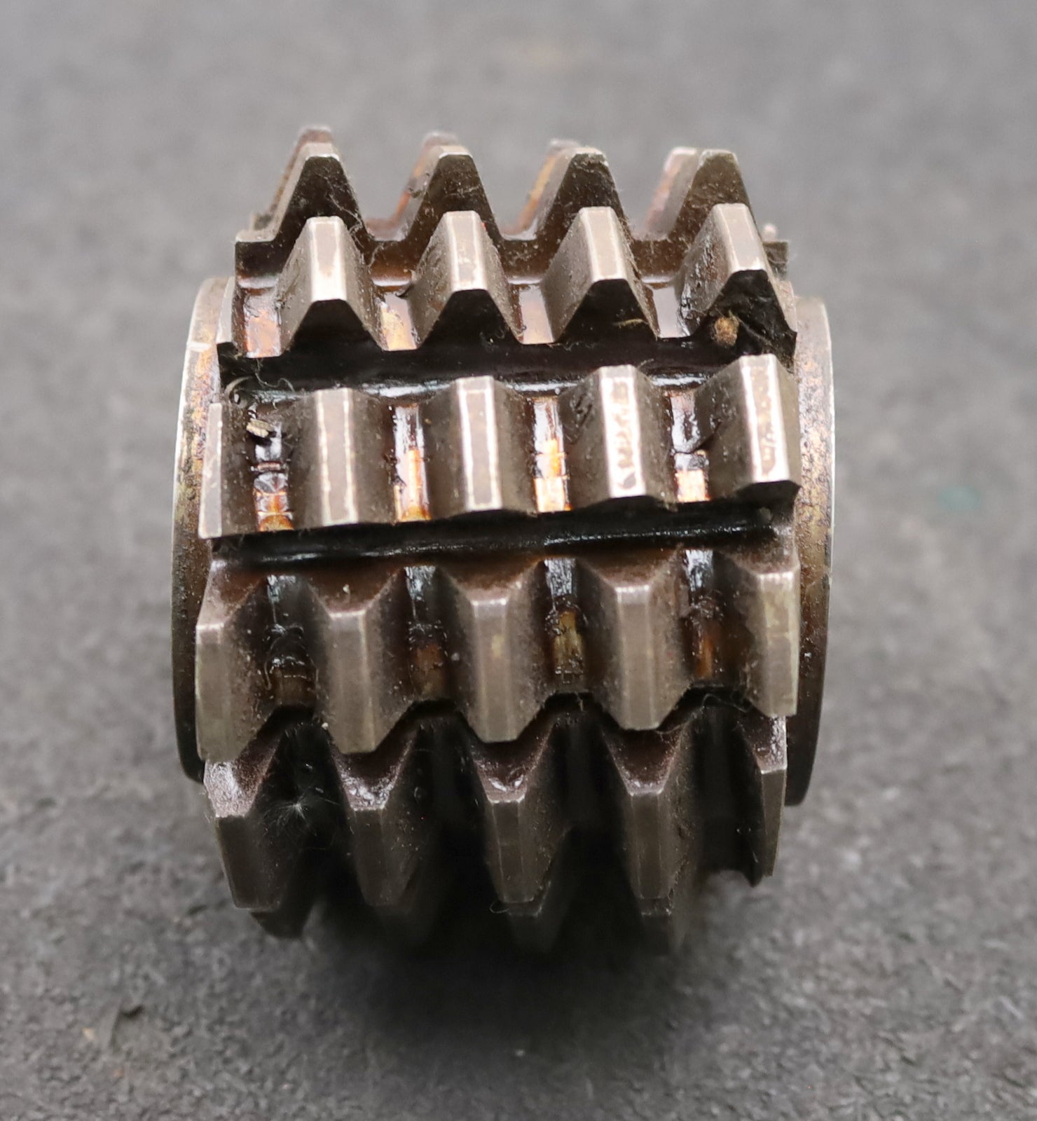 Bild des Artikels Zahnrad-Wälzfräser-gear-hob-m=-4,0mm-EGW-20°-Ø82x61x27mm-mit-LKN-2gg.-Rechts