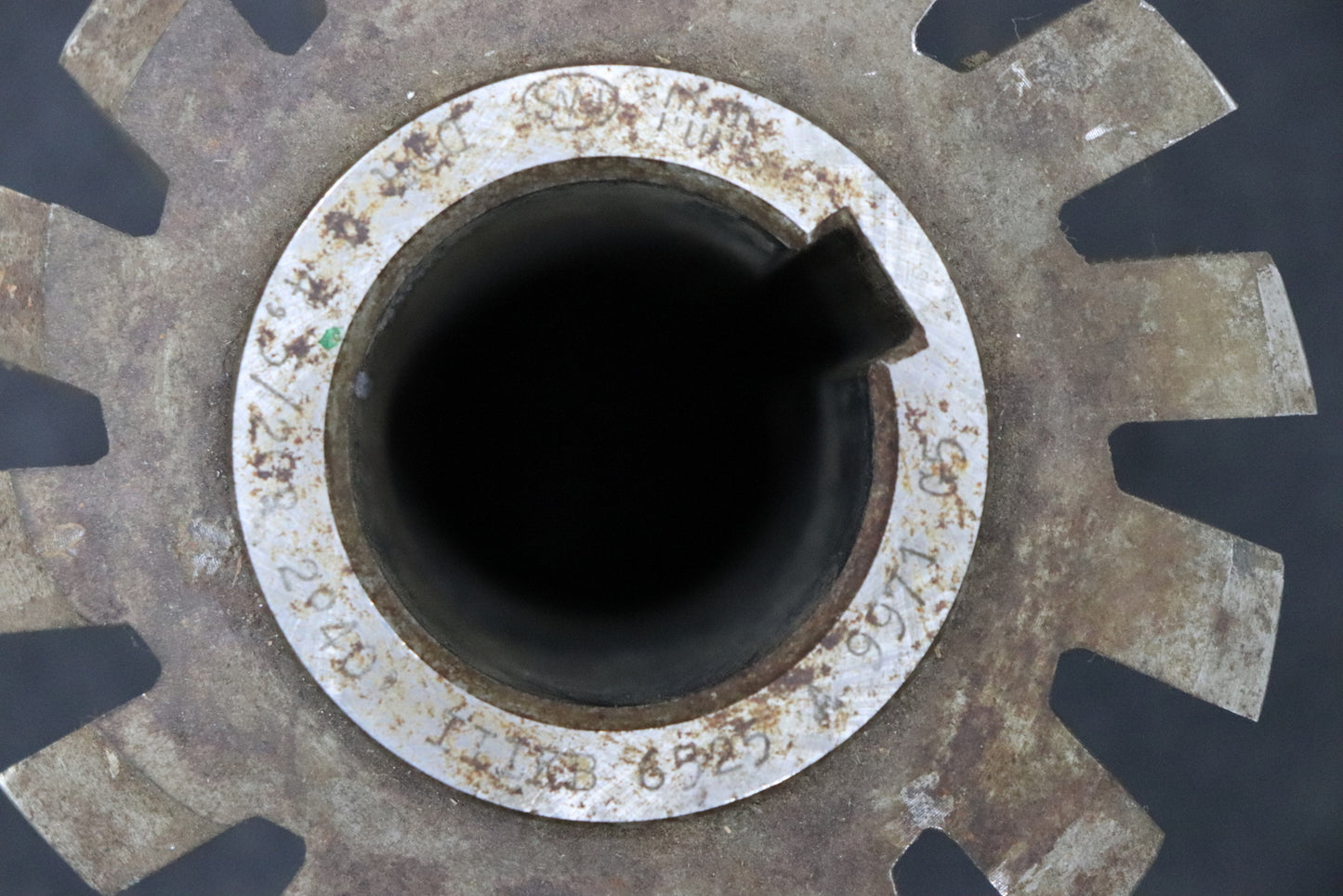 Bild des Artikels PWS-Zahnrad-Wälzfräser-gear-hob-m=-4,5mm-EGW-20°-BPIII-Ø110x135x40mm-DIN-3972