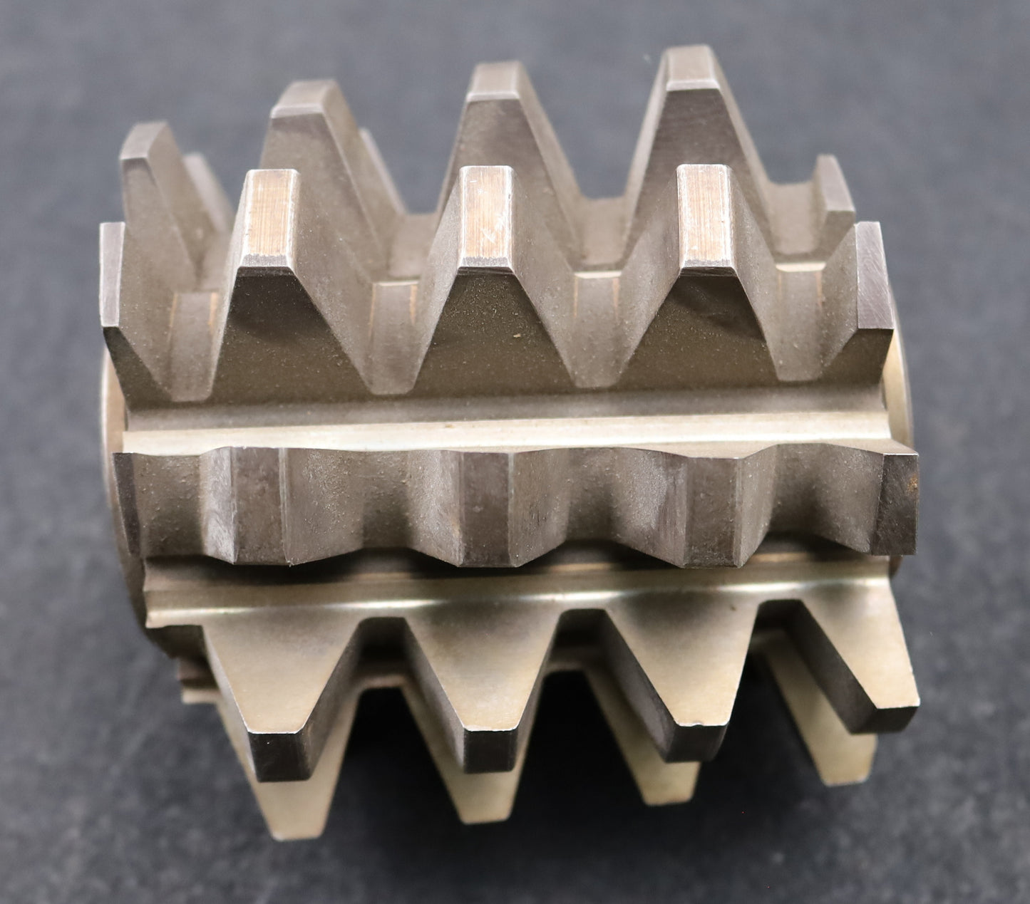 Bild des Artikels PWS-Zahnrad-Wälzfräser-m=-9,0mm-EGW-20°-Ø114x115xØ32mm-mit-LKN-1gg.-Links