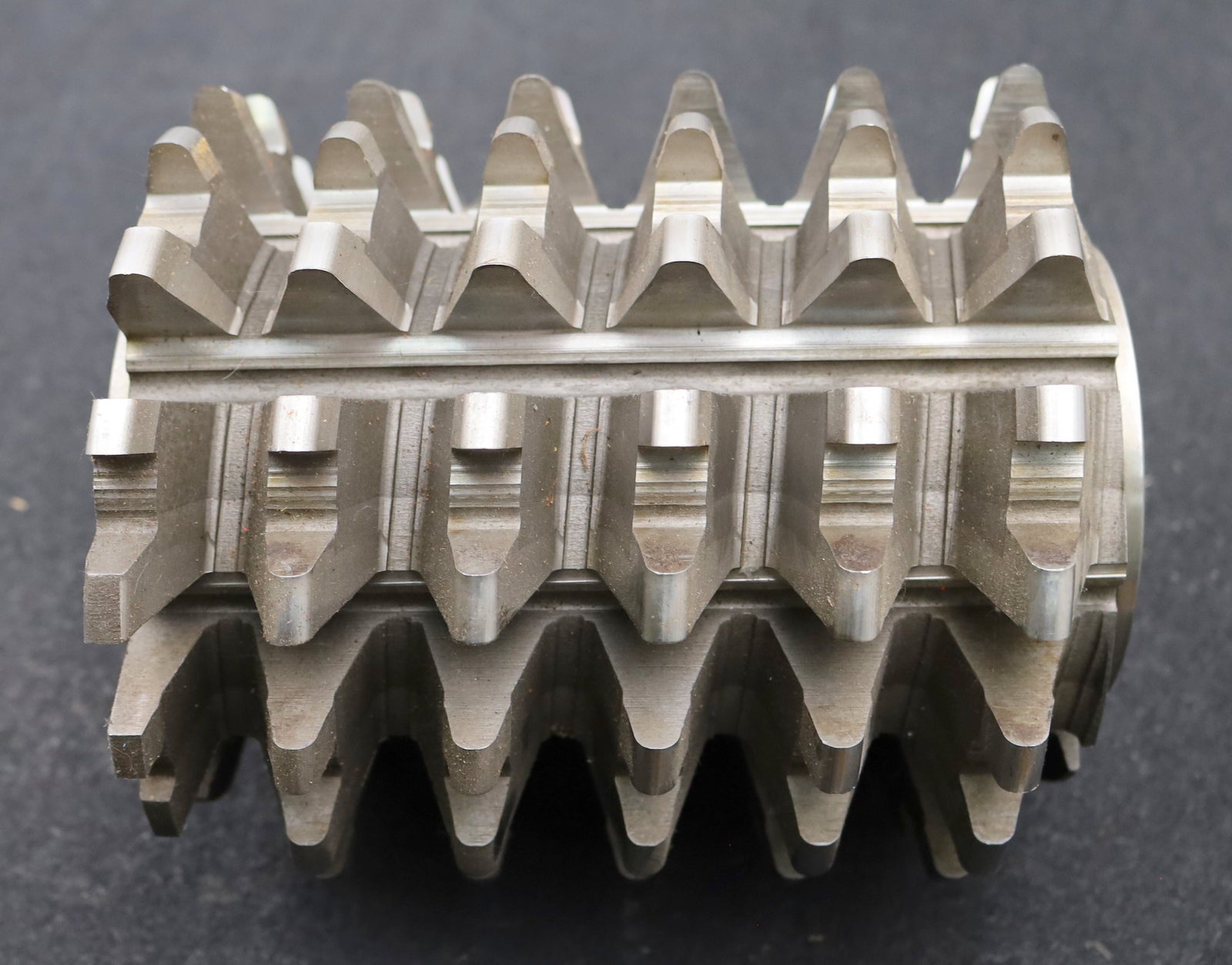 Bild des Artikels PWS-Zahnrad-Wälzfräser-m=-10,0mm-EGW-20°-Ø167x188xØ60mm-LKN-geradgenutet