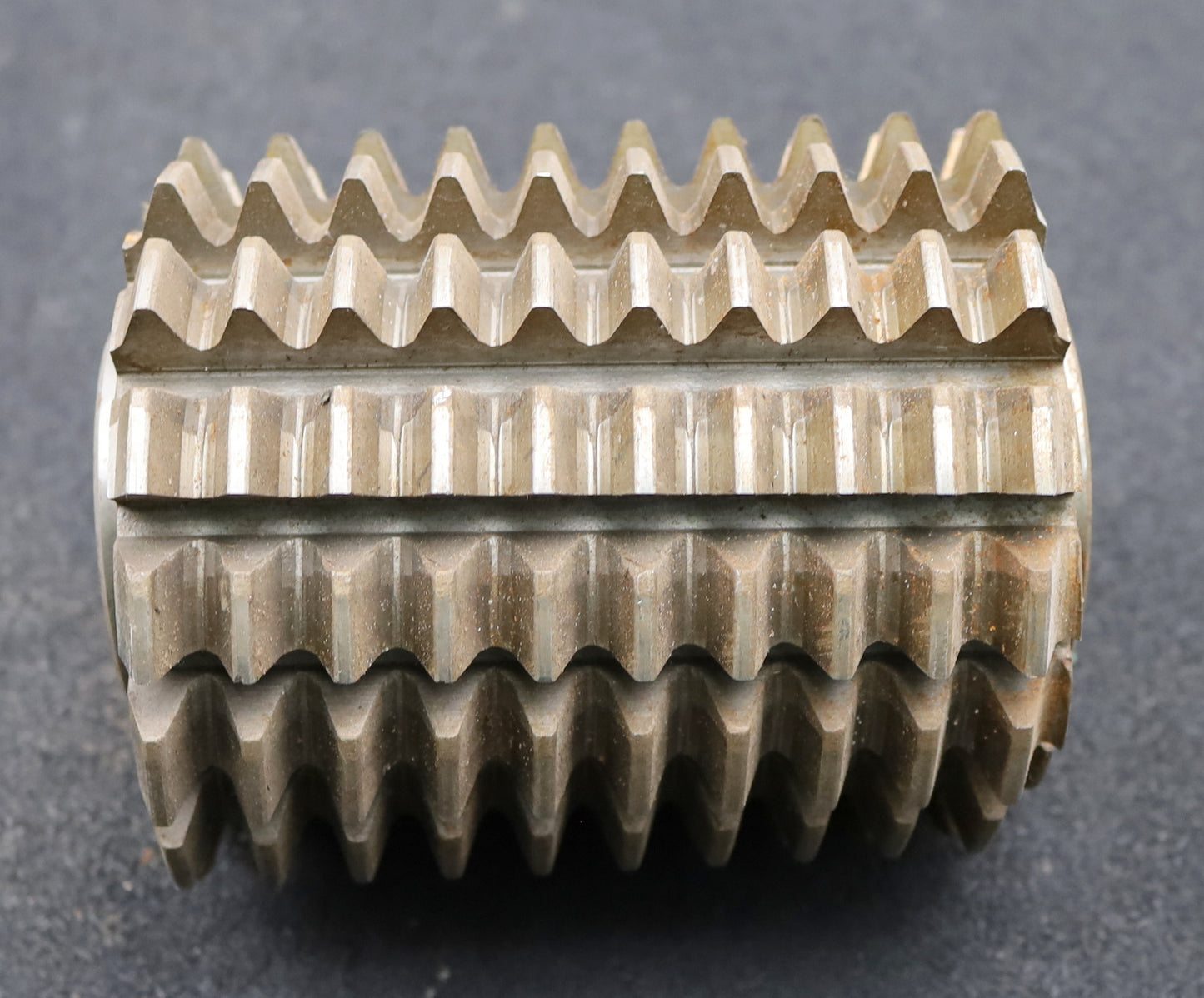 Bild des Artikels PWS-Zahnrad-Wälzfräser-m=-4,0mm-EGW-20°-BPII-nach-DIN-3972-Ø110x135xØ40mm-LKN