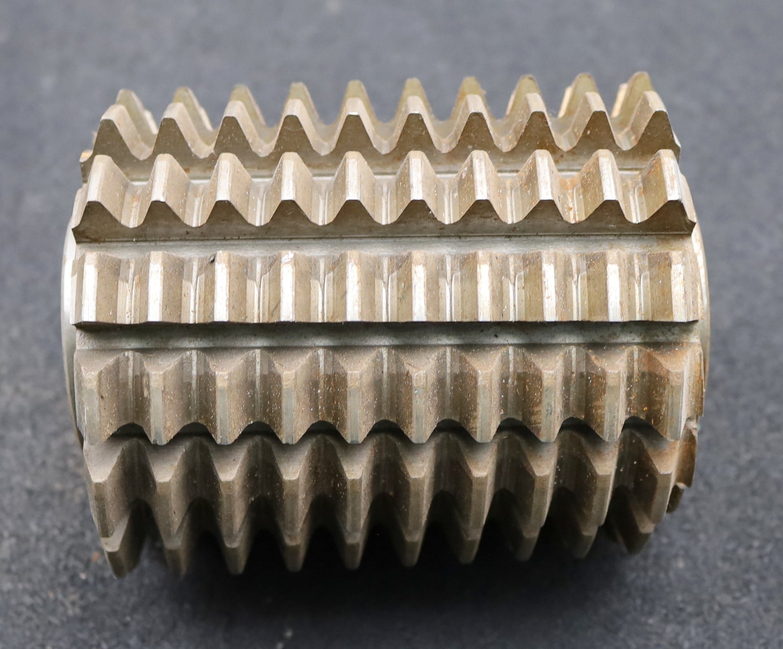 Bild des Artikels PWS-Zahnrad-Wälzfräser-m=-4,0mm-EGW-20°-BPII-nach-DIN-3972-Ø110x135xØ40mm-LKN