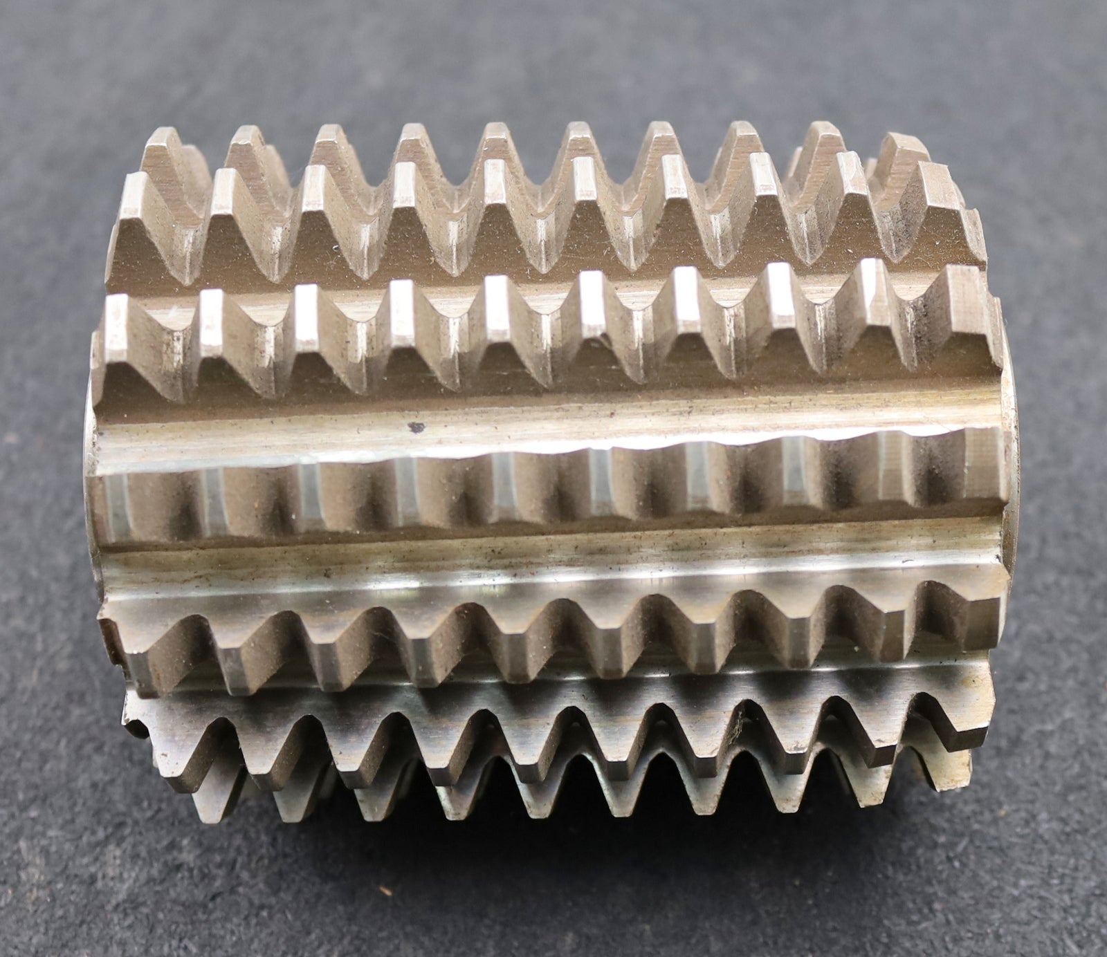 Bild des Artikels PWS-Zahnrad-Wälzfräser-m=-4,0mm-EGW-20°-BPII-DIN-3972-Ø110x135xØ40mm-LKN