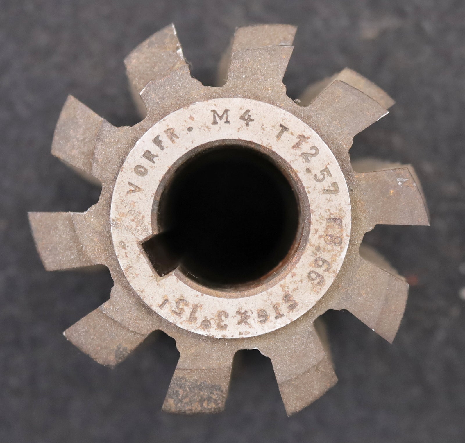 Bild des Artikels Zahnrad-Wälzfräser-m=-4,0mm-EGW-20°-BPI-DIN-3972-Ø79x80xØ27mm-mit-LKN-1gg.-Re