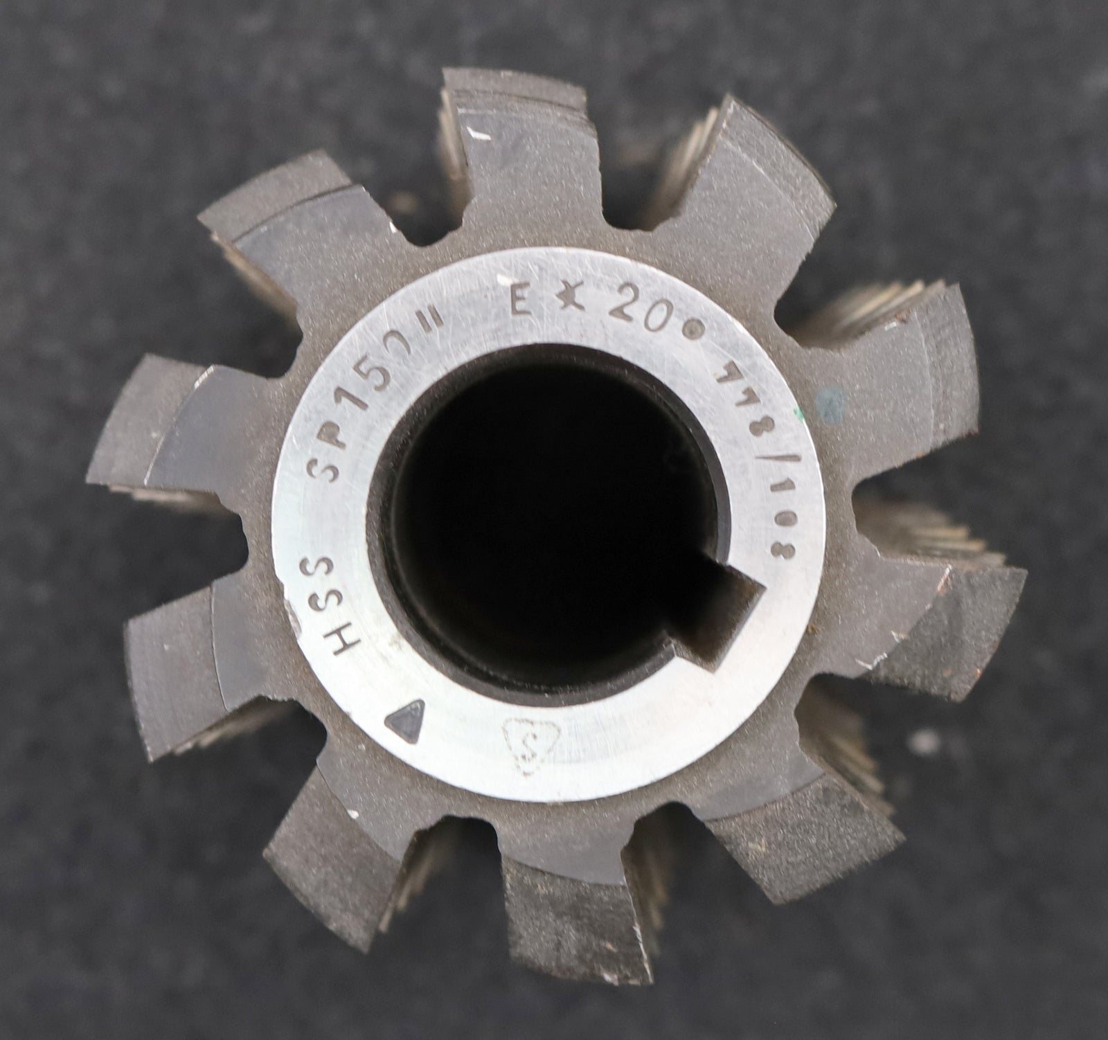 Bild des Artikels Zahnrad-Wälzfräser-m=-4,0mm-EGW-20°-BPI-DIN-3972-Ø79x80xØ27mm-mit-LKN-1gg.-Re