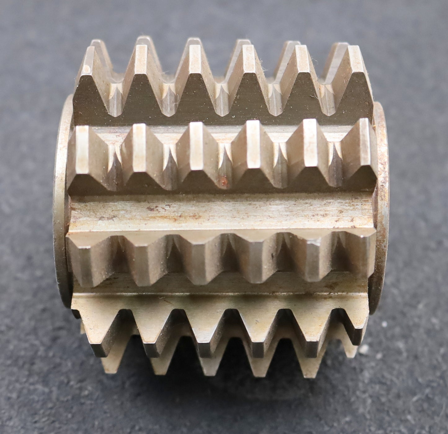 Bild des Artikels Zahnrad-Wälzfräser-m=-4,0mm-EGW-20°-BPII-nach-DIN-3972-Ø87x89xØ32mm-mit-LKN