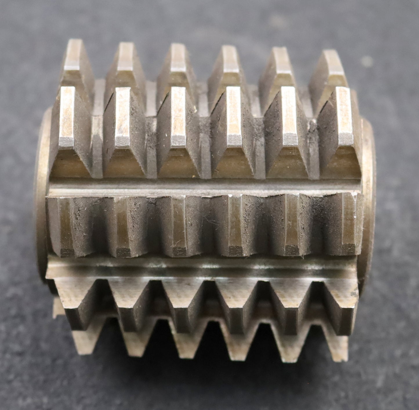 Bild des Artikels MAY-Zahnrad-Wälzfräser-m=-4,0mm-EGW-20°-Ø78x80xØ32mm-mit-LKN-1gg.-Rechts