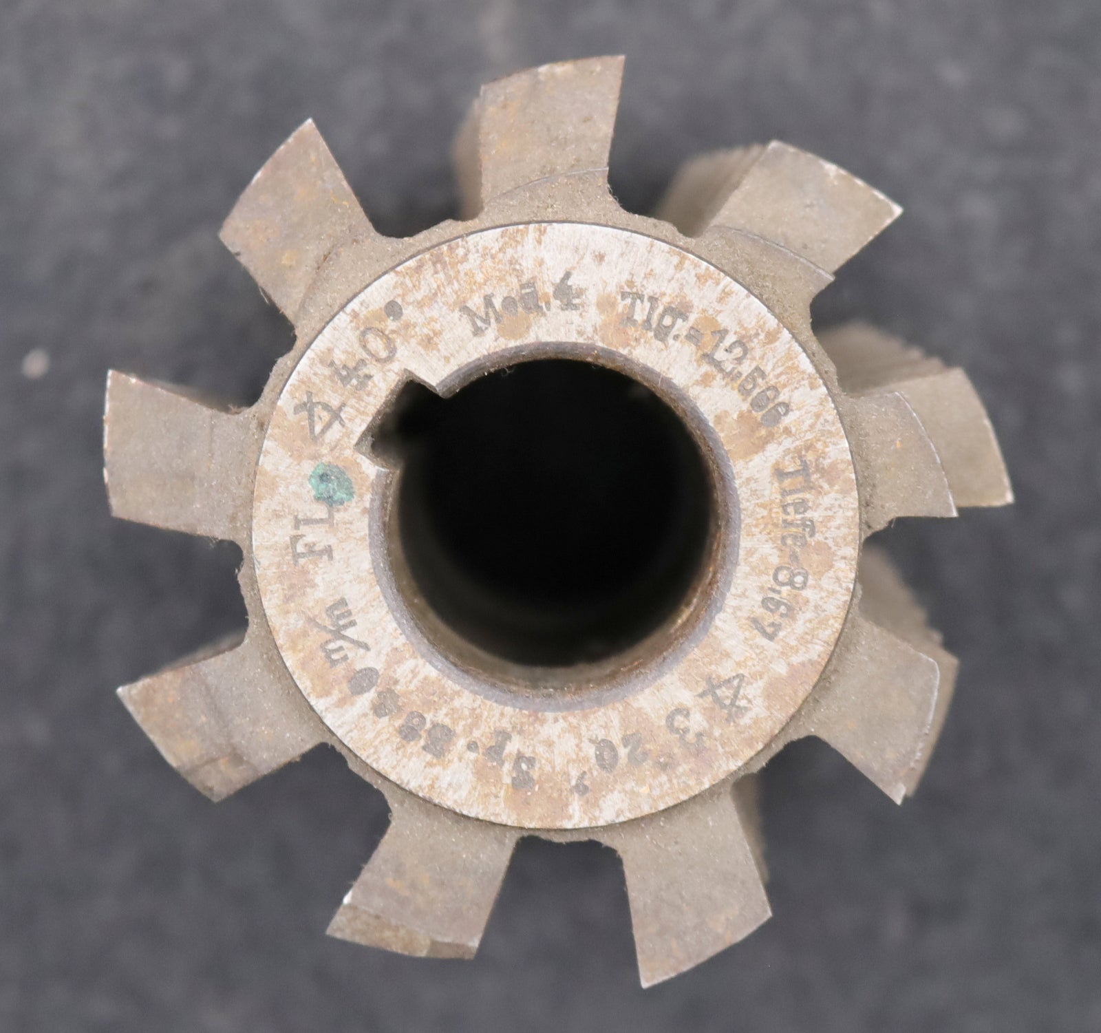 Bild des Artikels LEIMBACH-Zahnrad-Wälzfräser-m=-4,0mm-EGW-20°-Ø77x81xØ27mm-mit-LKN-1gg.-Rechts