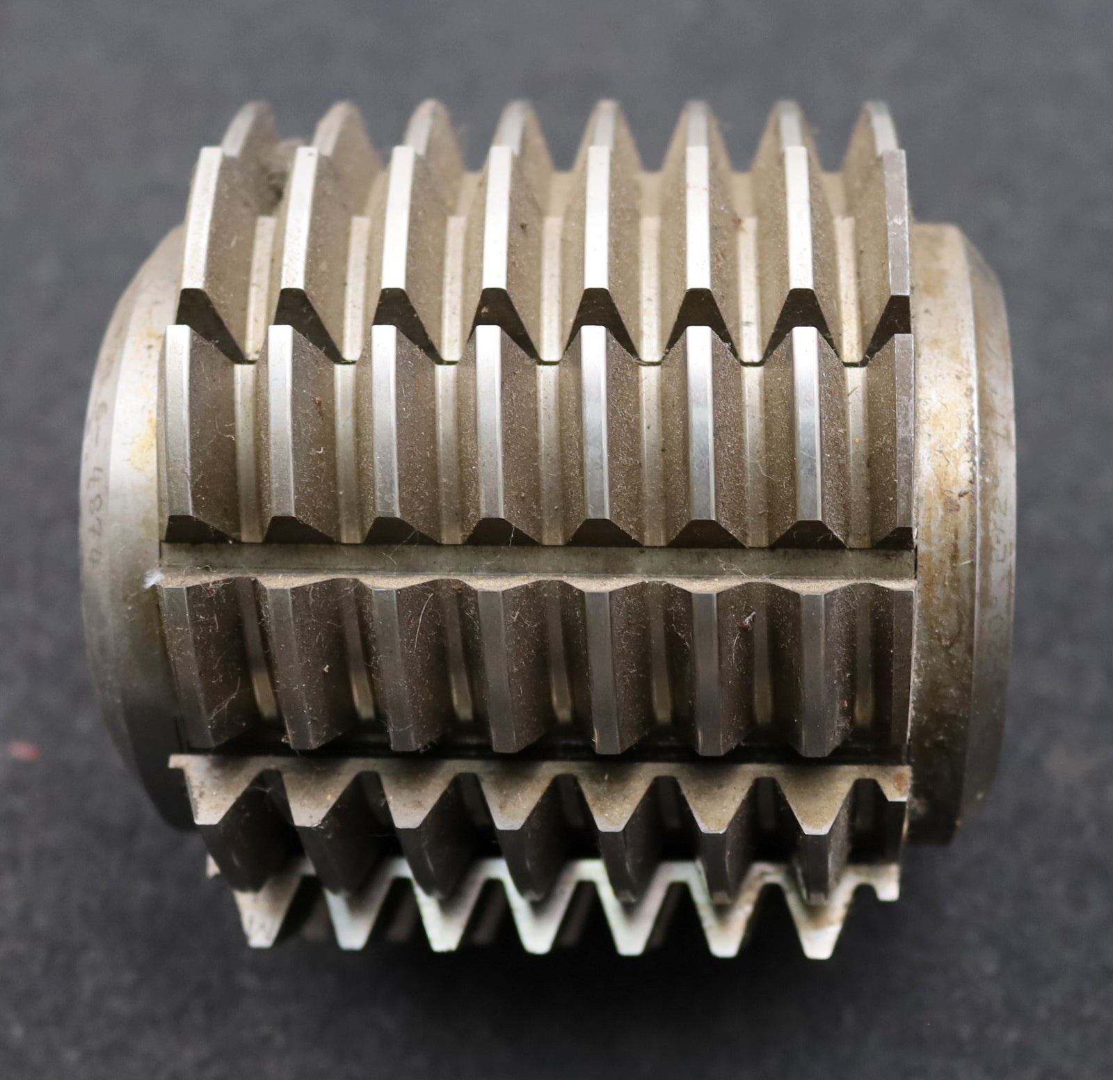 Bild des Artikels SAAZOR-Zahnrad-Wälzfräser-m=-3,5mm-EGW-20°-BPII-nach-DIN-3972-Ø108x106xØ32mm-LKN