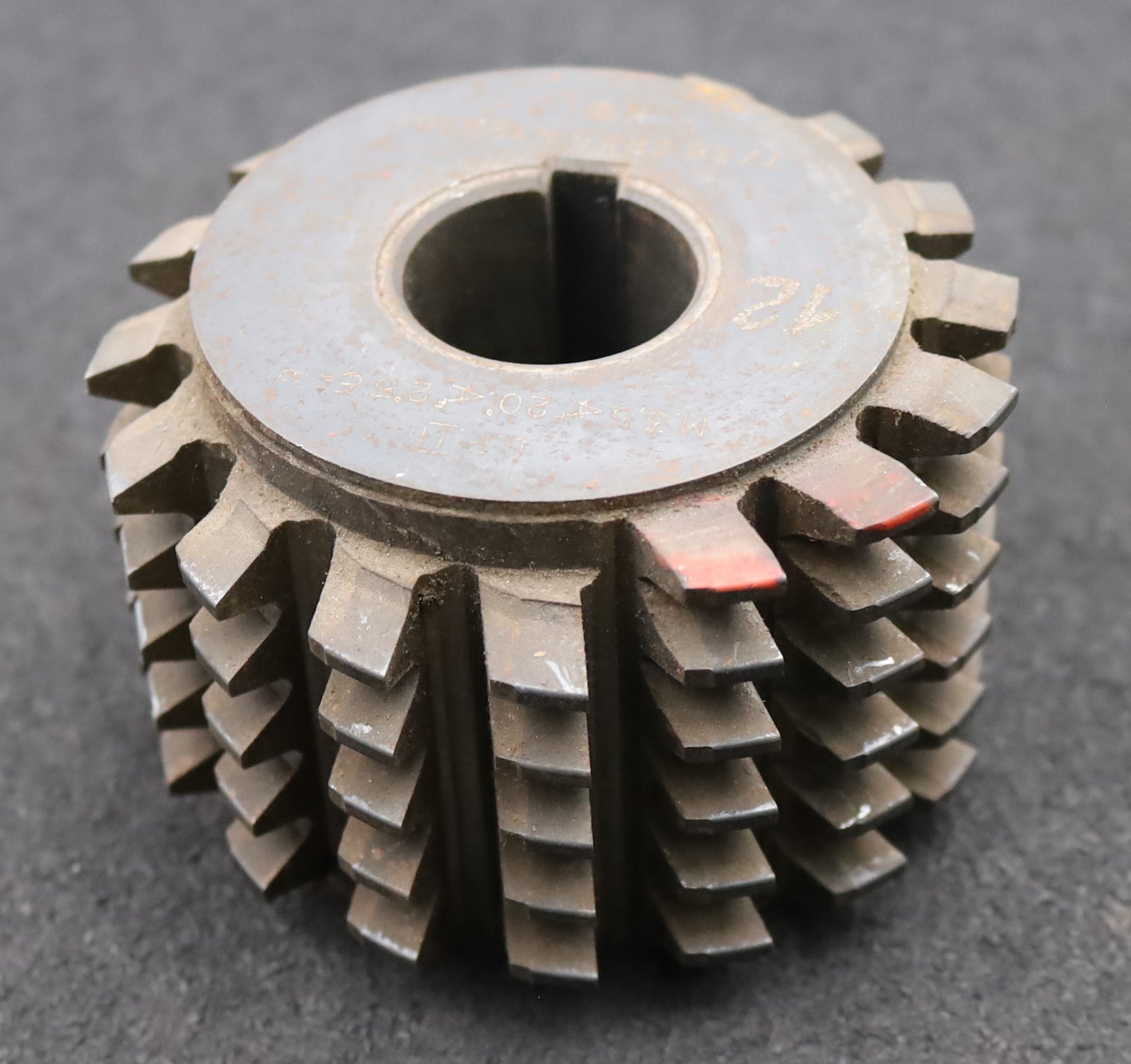 Bild des Artikels KLINGELNBERG-Zahnrad-Wälzfräser-m=-3,5mm-EGW-20°-BPII-DIN-3972-Ø108x106xØ32mm
