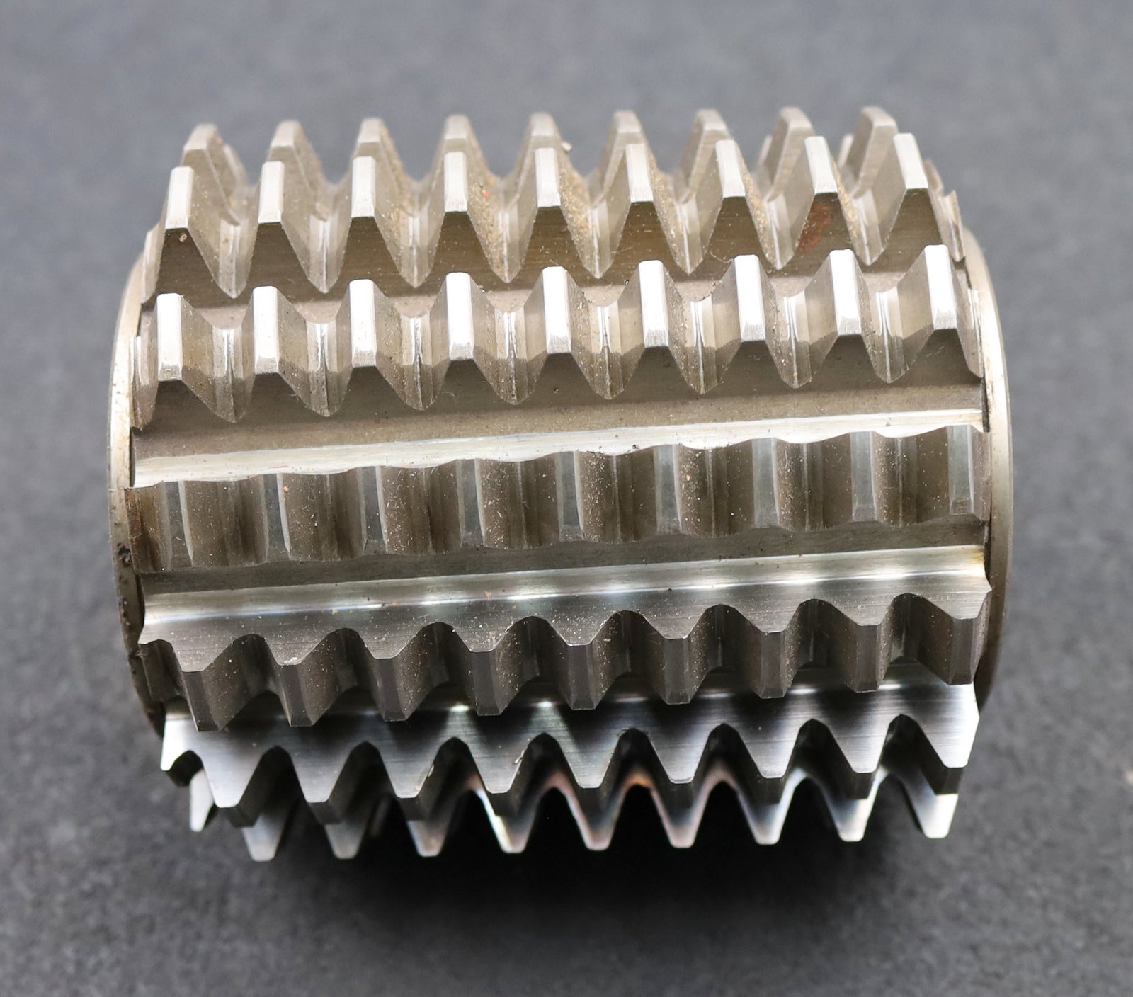 Bild des Artikels PWS-Zahnrad-Wälzfräser-m=-3,5mm-EGW-20°-BPII-Ø100x108xØ40mm-DIN-3972-