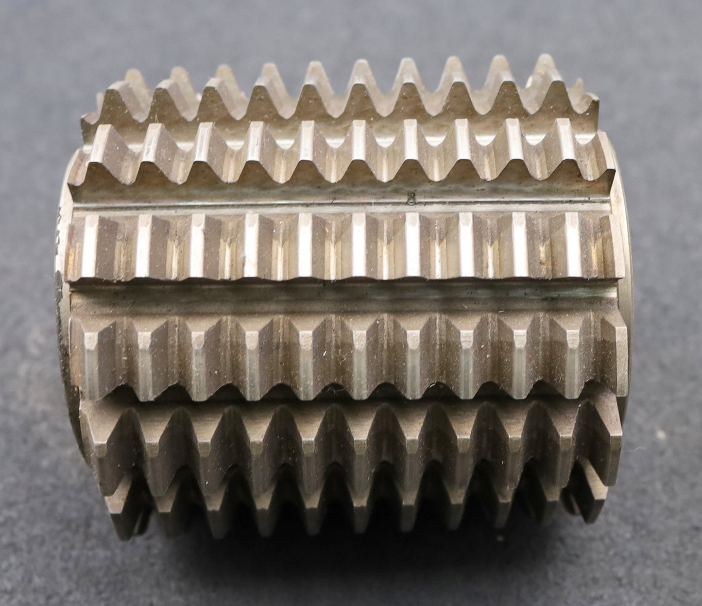 Bild des Artikels PWS-Zahnrad-Wälzfräser-m=-3,0mm-EGW-20°-Ø100x108xØ40mm-LKN-BPII-nach-DIN-3972