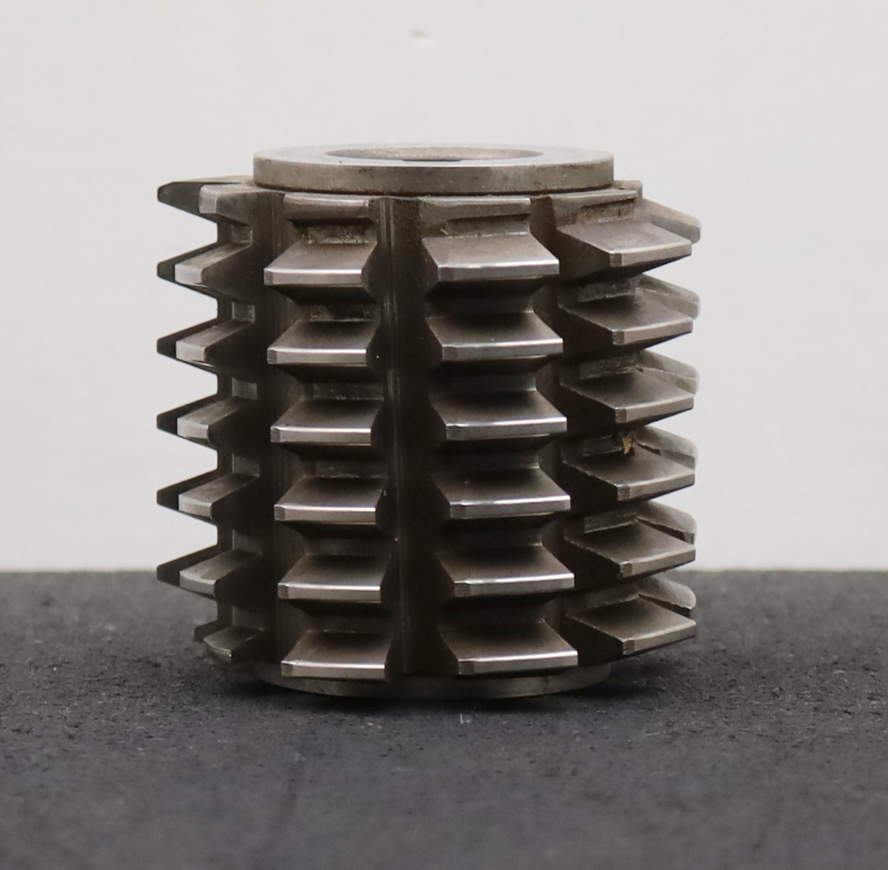 Bild des Artikels KLINGELNBERG-Zahnrad-Wälzfräser-m=-3,5mm-EGW-20°-Ø71x81xØ27mm-mit-LKN