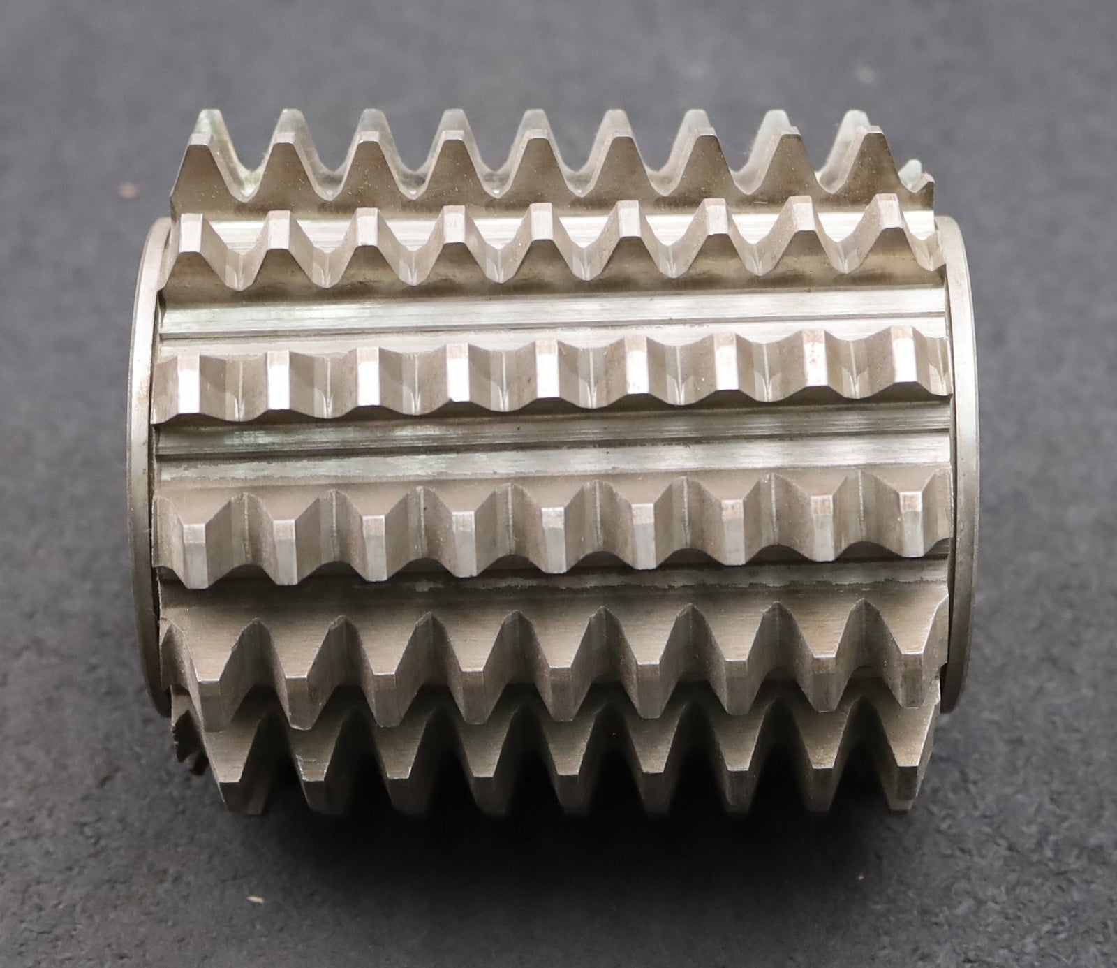 Bild des Artikels PWS-Zahnrad-Wälzfräser-m=-3,5mm-EGW-20°-BPII-nach-DIN-3972-Ø100x109xØ40mm-LKN