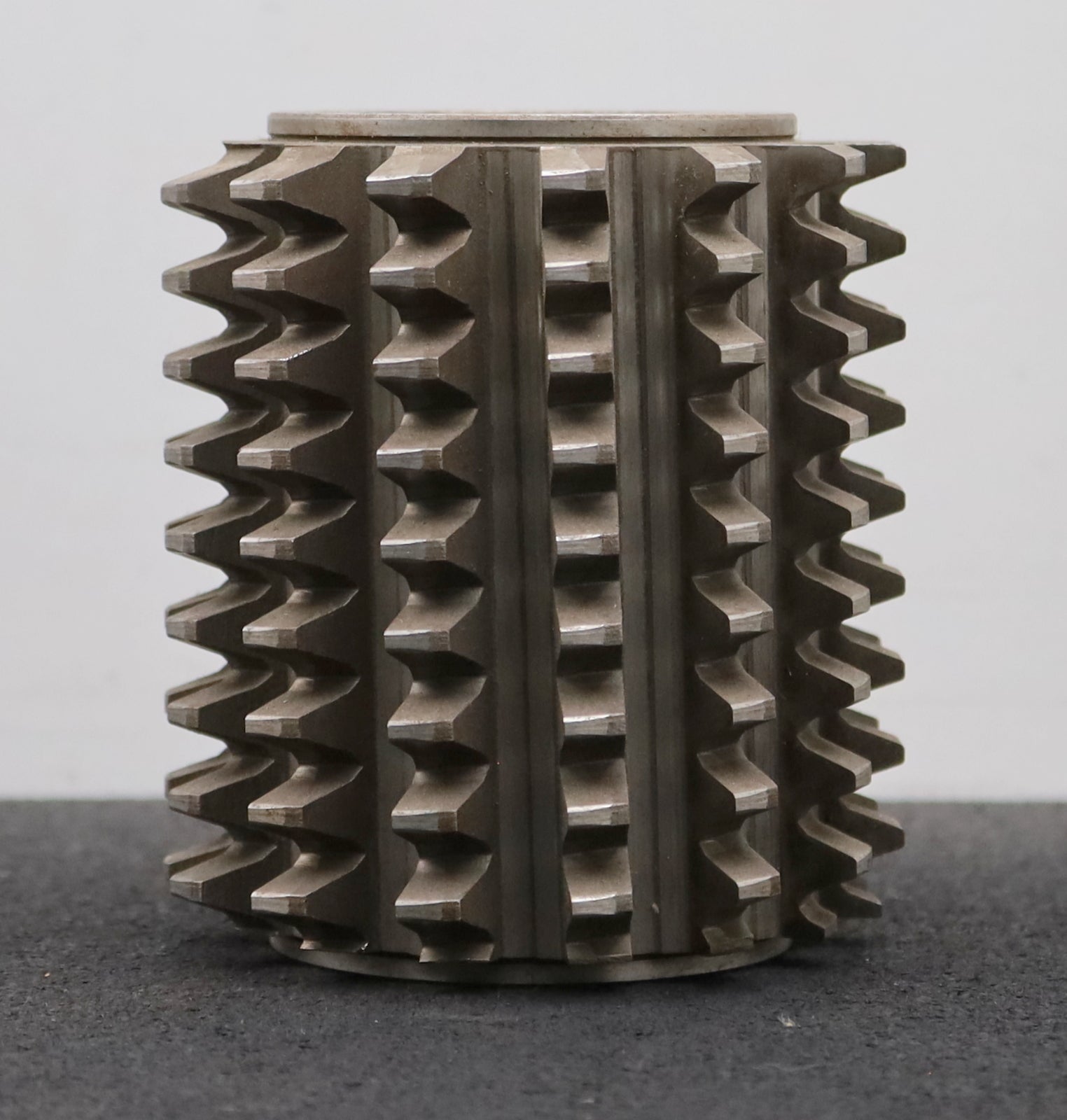 Bild des Artikels PWS-Zahnrad-Wälzfräser-m=-3,5mm-EGW-20°-BPII-nach-DIN-3972-Ø100x109xØ40mm-LKN