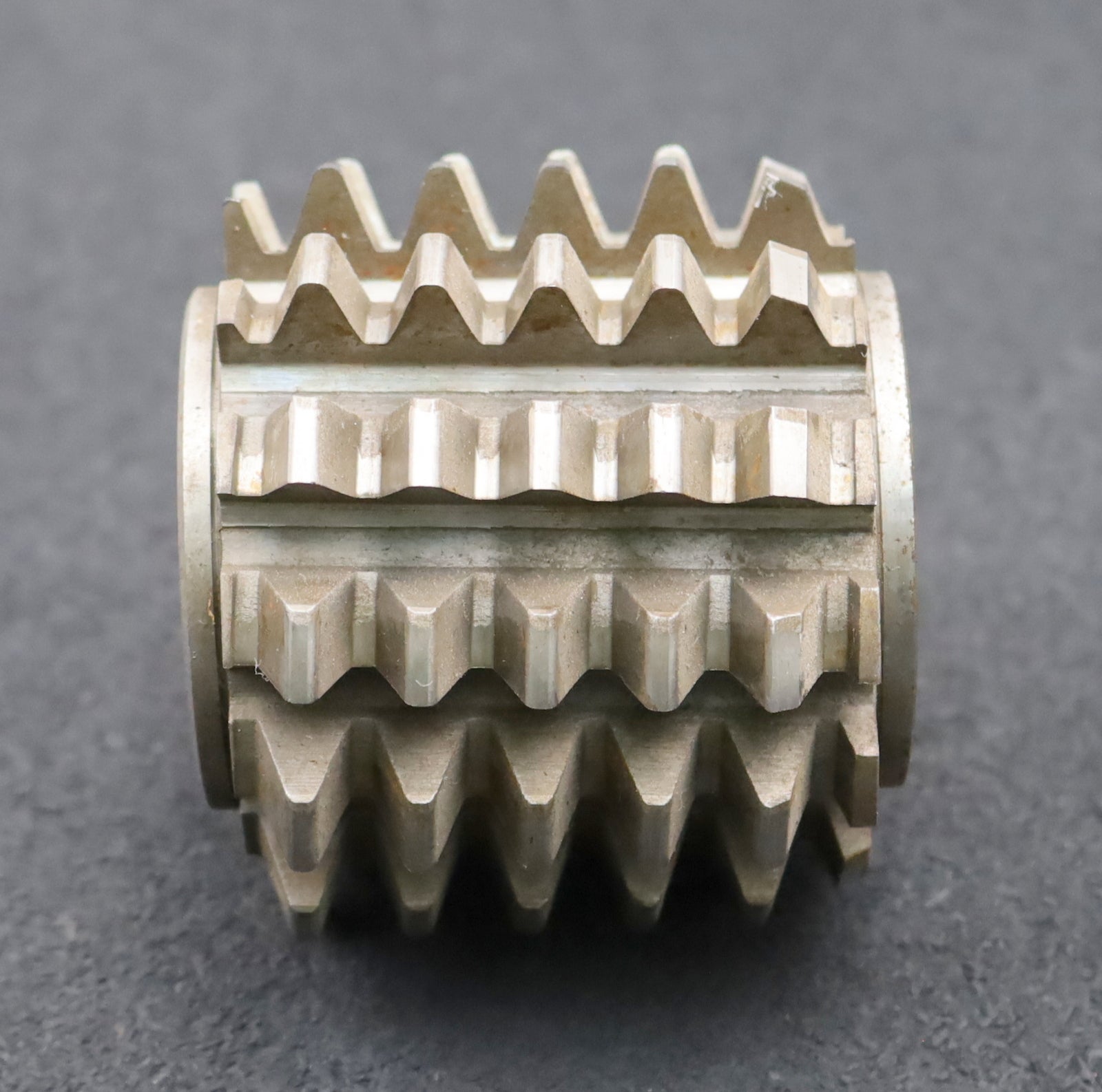 Bild des Artikels PWS-Zahnrad-Wälzfräser-m=-3,5mm-EGW-20°-BPII-DIN-3972-Ø80x70xØ32mm-1gg.-Links