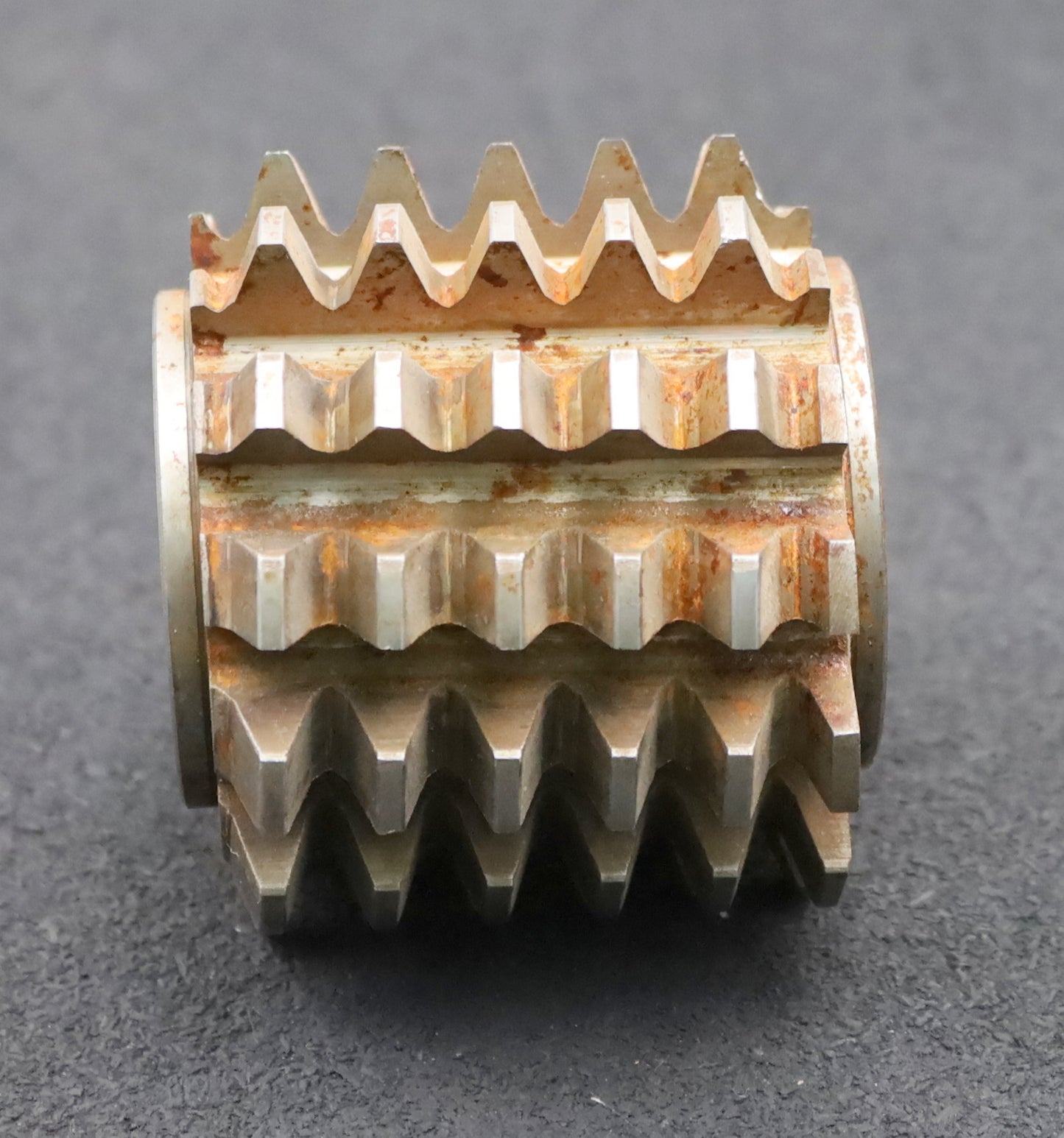 Bild des Artikels PWS-Zahnrad-Wälzfräser-m=-3,5mm-EGW-20°-BPII-DIN-3972-Ø80x70xØ32mm-12-Spannuten