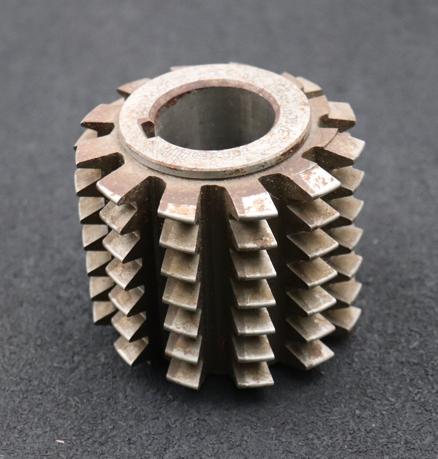 Bild des Artikels PWS-Zahnrad-Wälzfräser-m=-3,0mm-EGW-20°-BPIV-nach-DIN-3972-Ø80x71xØ32mm-LKN