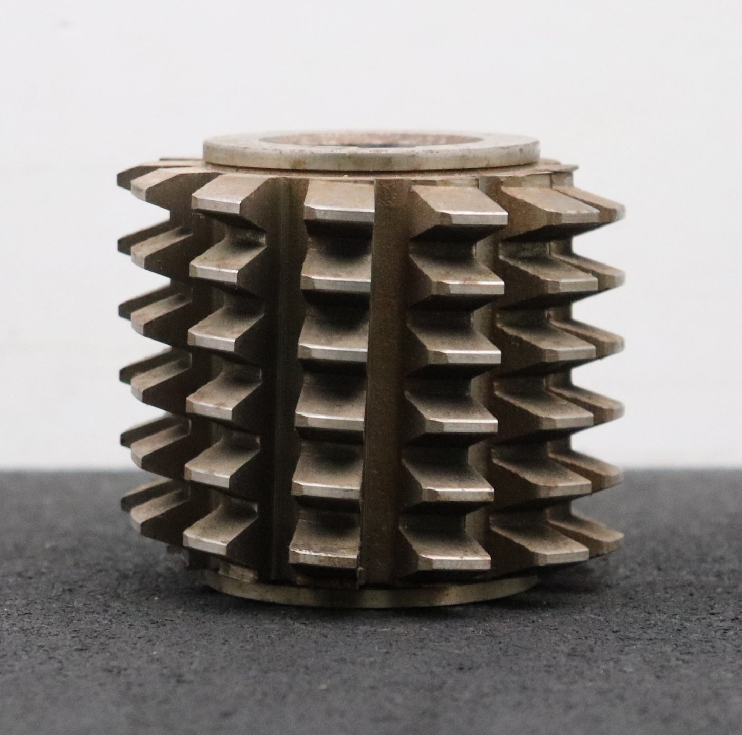 Bild des Artikels PWS-Zahnrad-Wälzfräser-m=-3,25mm-EGW-20°-BPIII-DIN-3972-Ø81x70xØ32mm-LKN