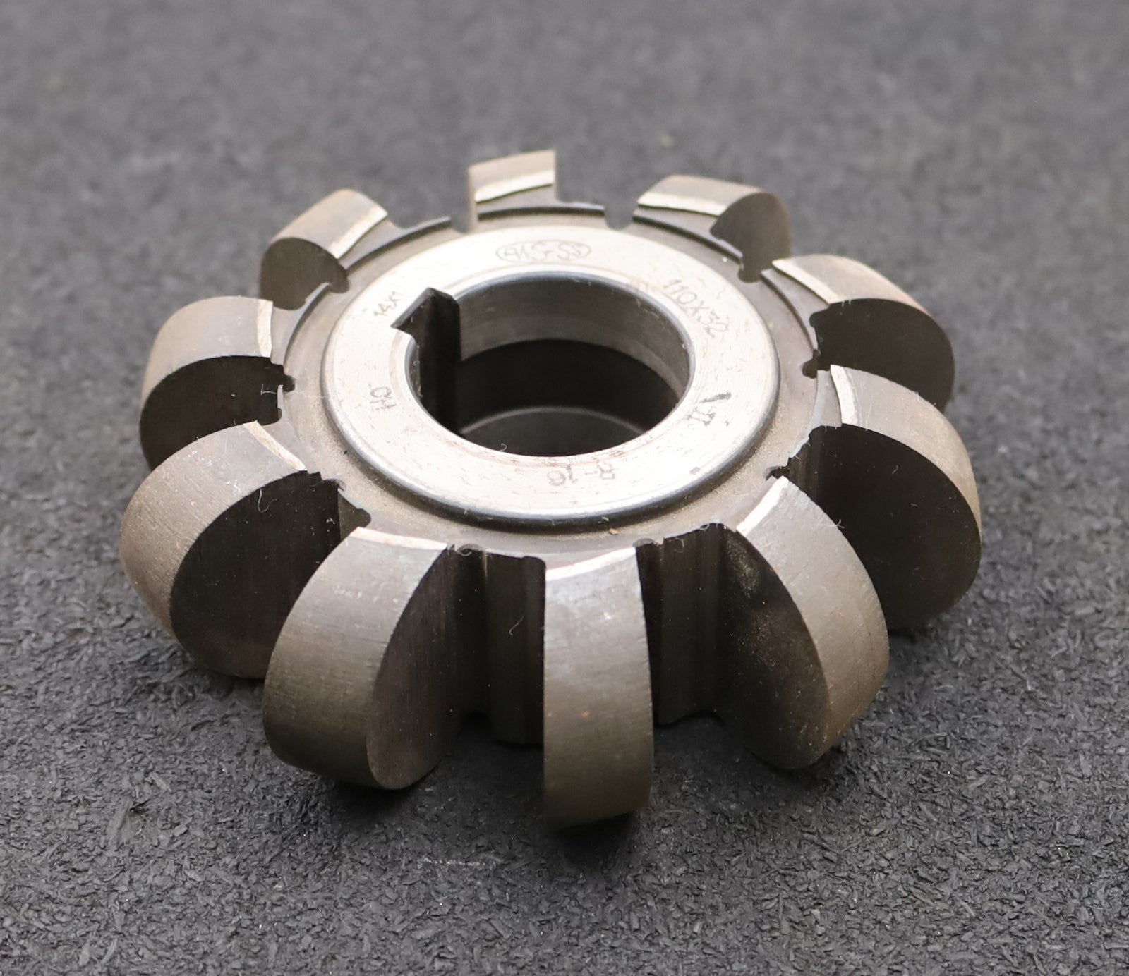 Bild des Artikels PWS-Halbrund-Formfräser-konvex-Radiusfräser-Radius-16mm-Ø110x32xØ32mm-LKN-BP-II