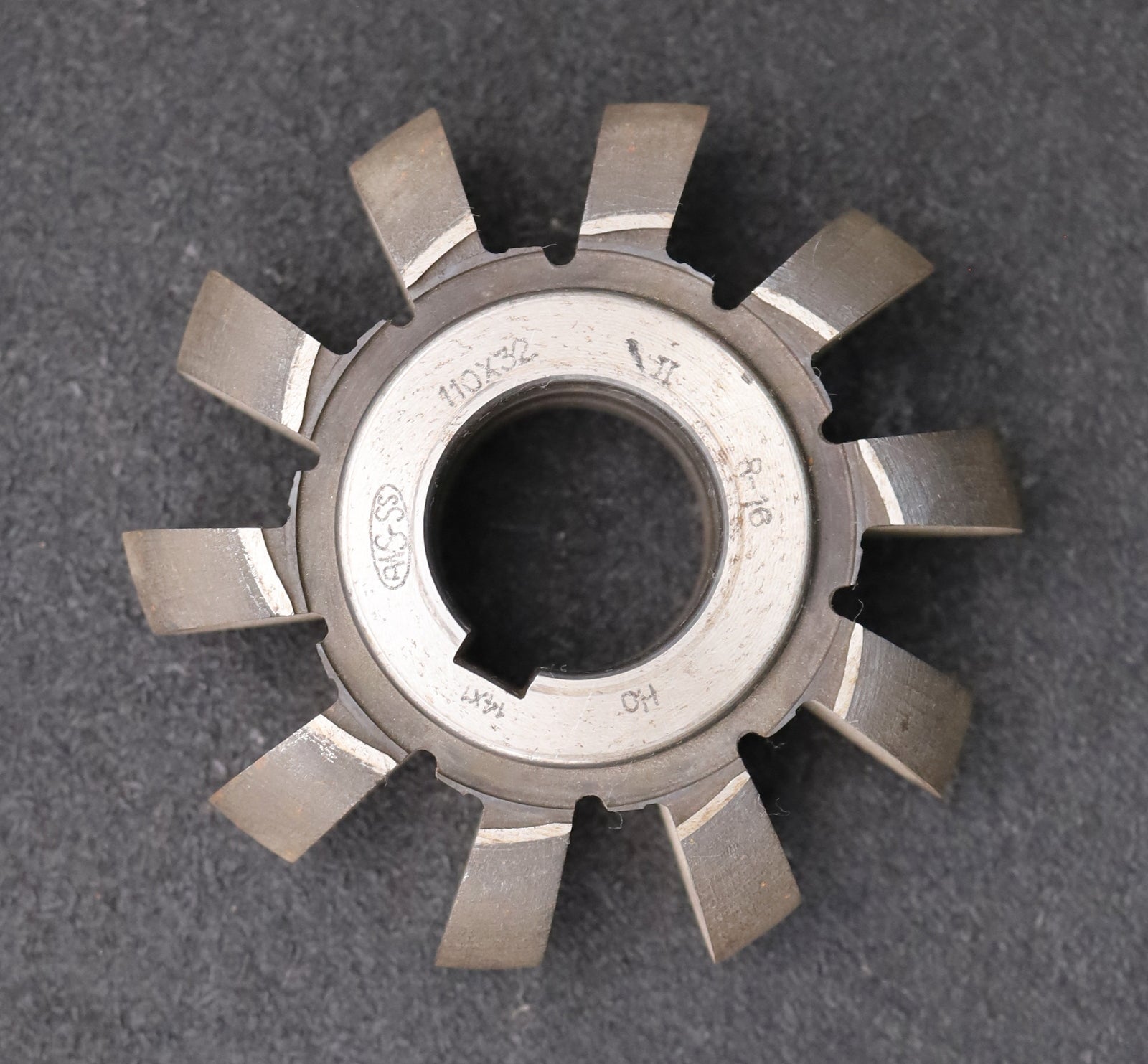 Bild des Artikels PWS-Halbrund-Formfräser-konvex-Radiusfräser-Radius-16mm-Ø110x32xØ32mm-LKN-BP-II