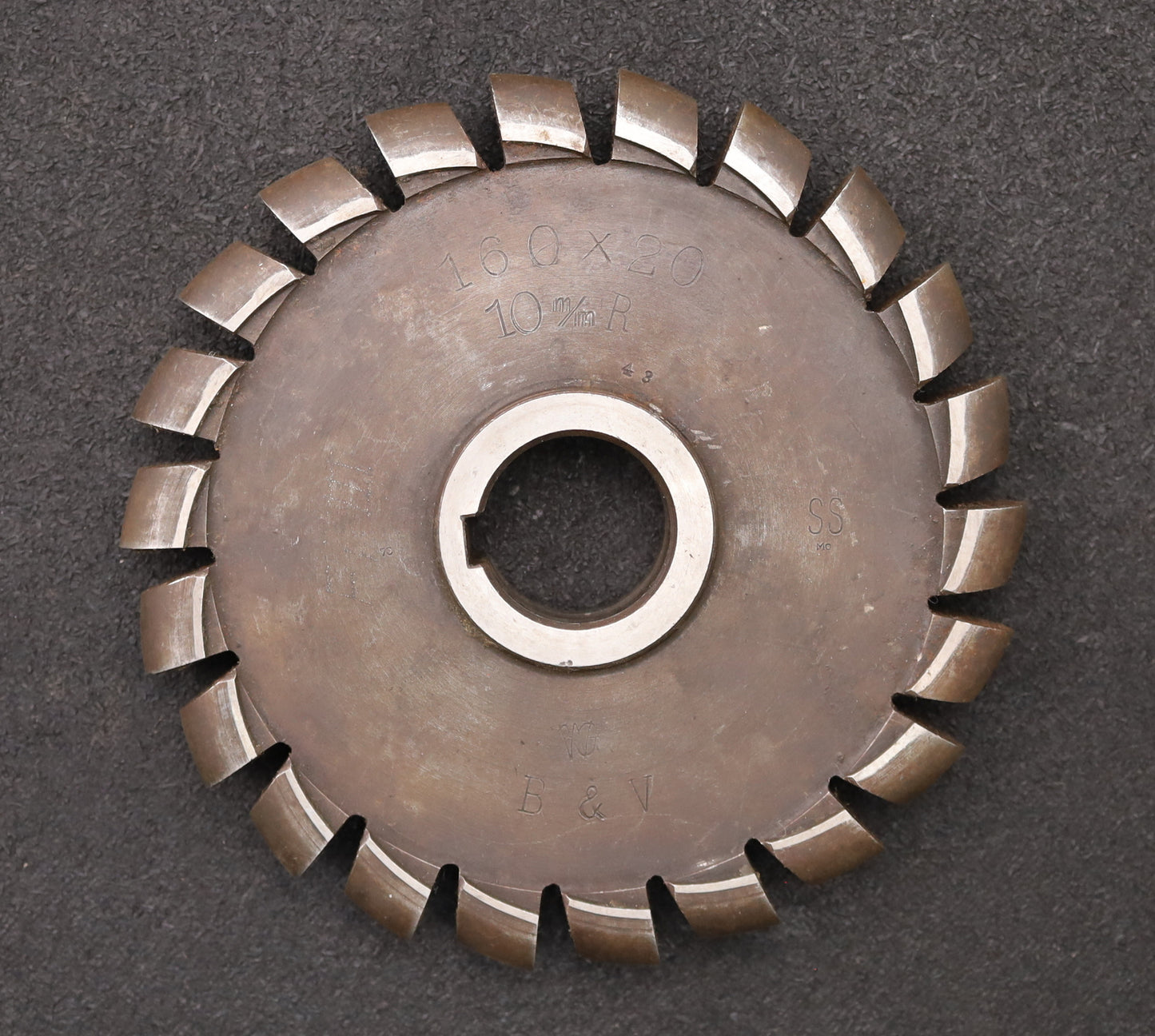 Bild des Artikels B&V-Halbrund-Formfräser-konvex-Radiusfräser-Radius-10mm-Ø160x20xØ32mm-LKN-HSS