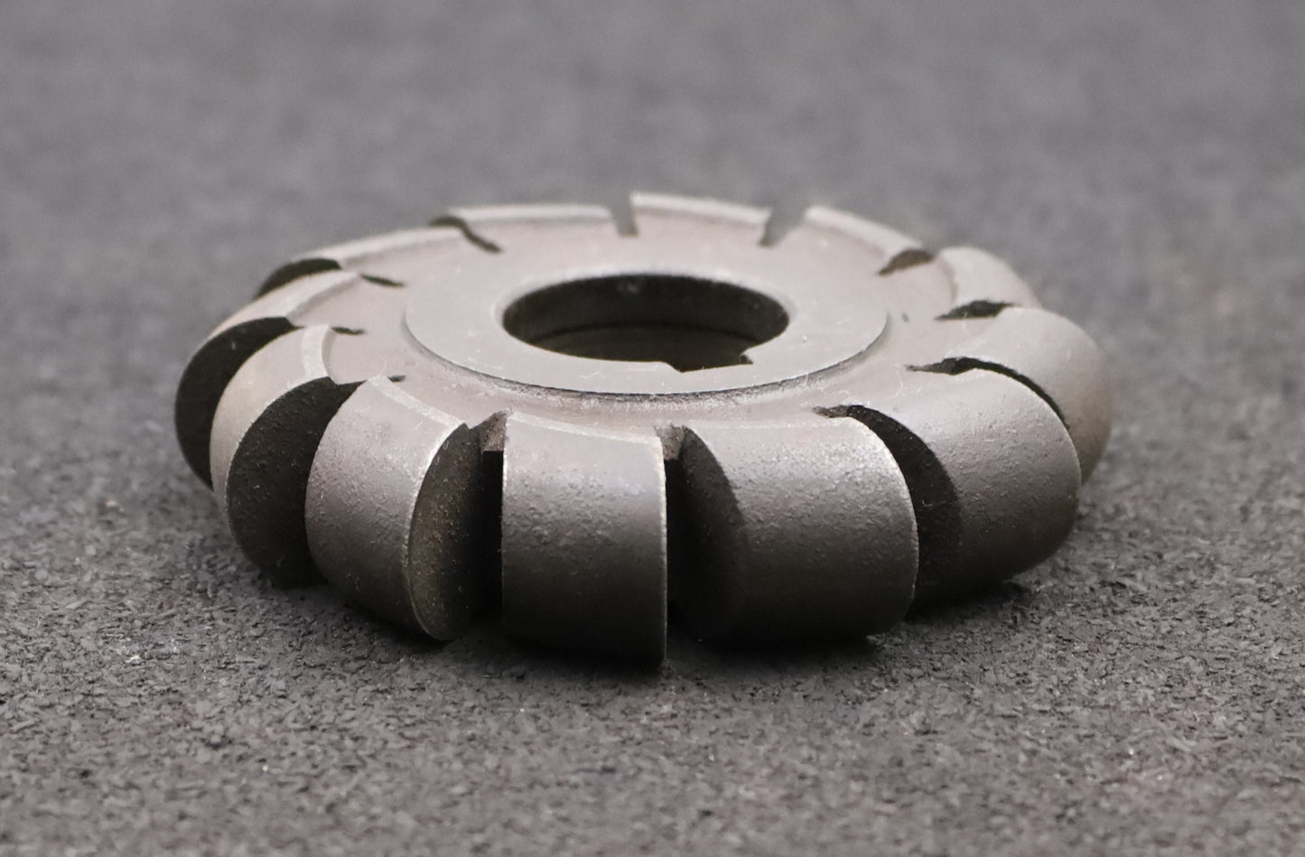 Bild des Artikels ESKA-Halbrund-Formfräser-konvex-Radiusfräser-Radius-10mm-Ø90x20xØ27mm-mit-LKN