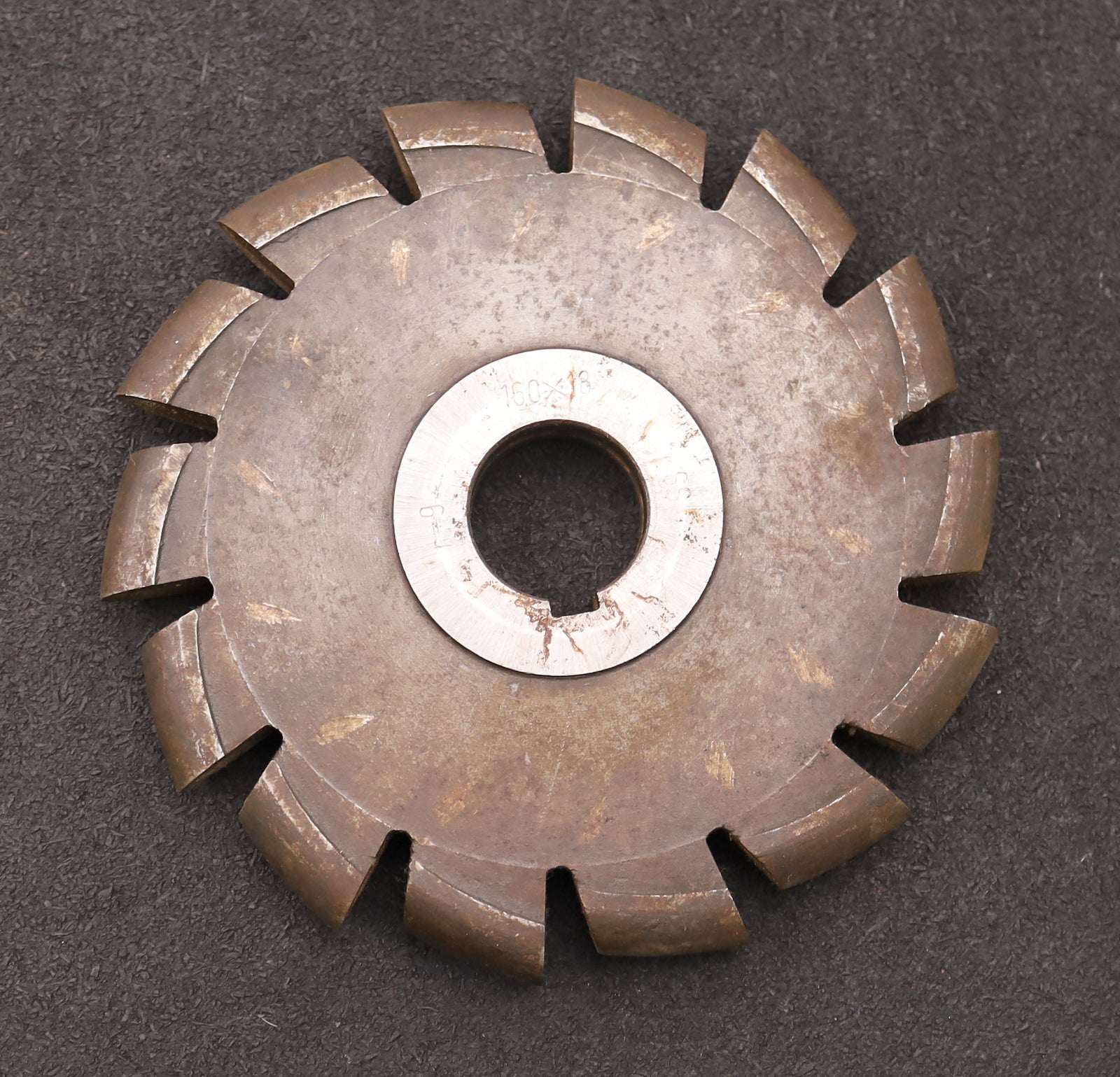 Bild des Artikels Halbrund-Formfräser-konvex-Radiusfräser-Radius-9mm-Ø160x18xØ30mm-mit-LKN-HSS