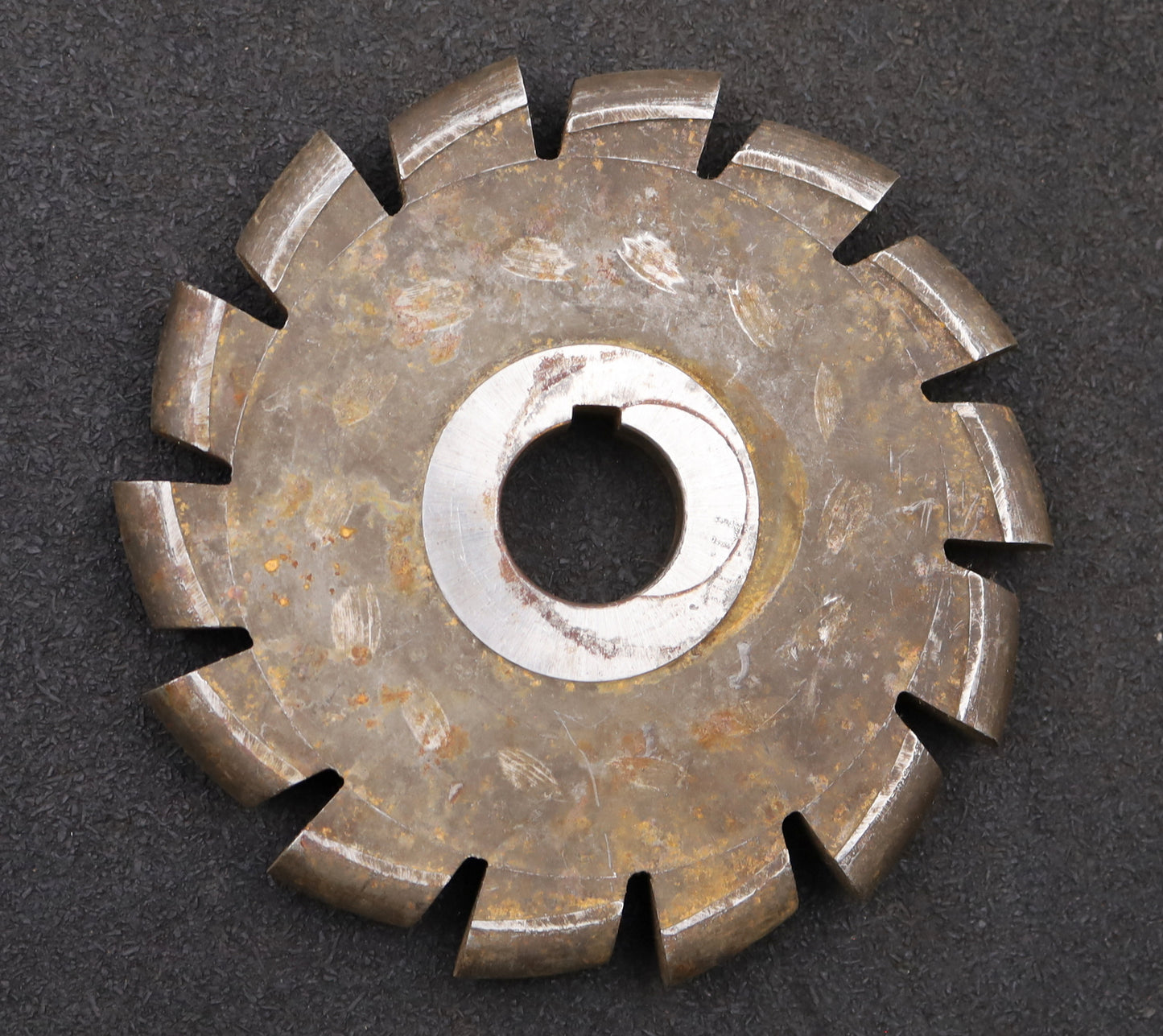 Bild des Artikels Halbrund-Formfräser-konvex-Radiusfräser-Radius-9mm-Ø160x18xØ30mm-mit-LKN-HSS