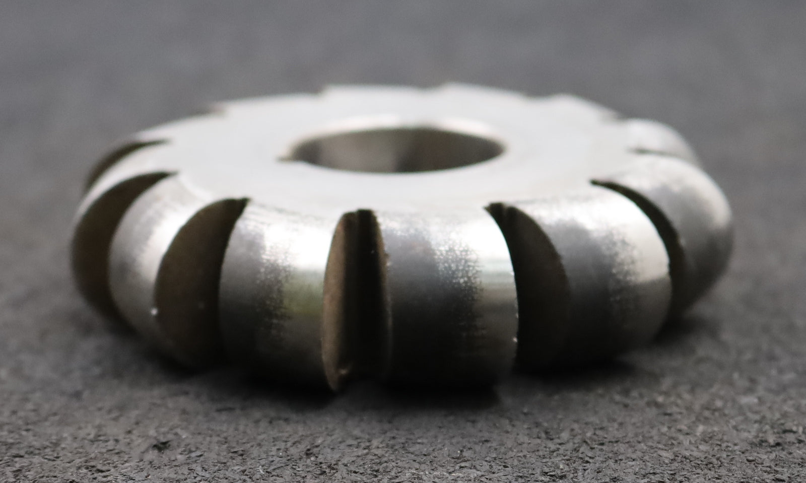 Bild des Artikels Halbrund-Formfräser-konvex-Radiusfräser-Radius-12mm-Ø100x24xØ32mm-mit-LKN