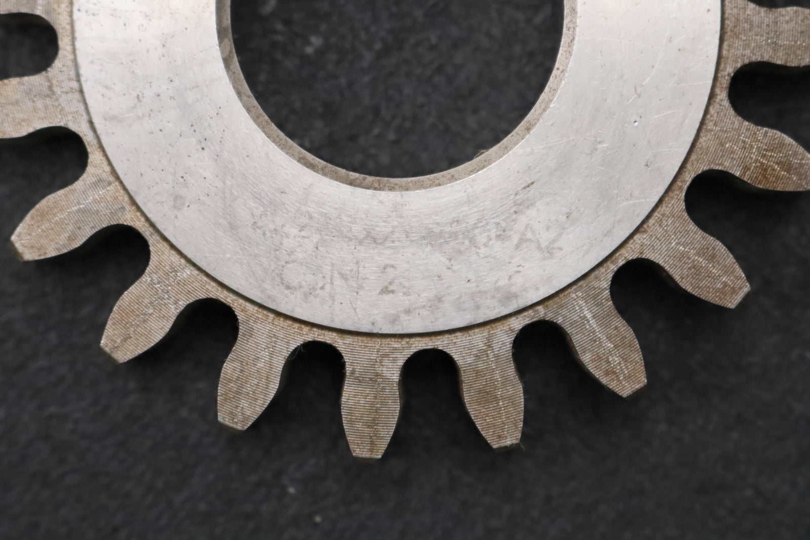 Bild des Artikels TOS-Scheibenschneidrad-m=-4mm-EGW-20°-Z=-20-Ø89x10xØ1-1/4"-gebraucht