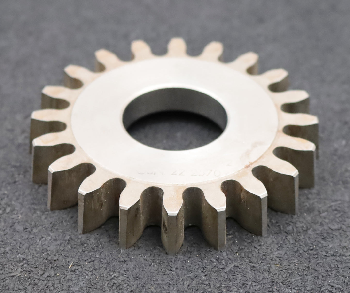 Bild des Artikels TOS-Scheibenschneidrad-m=-4mm-EGW-20°-Z=-20-Ø89x15xØ1-1/4"-gebraucht