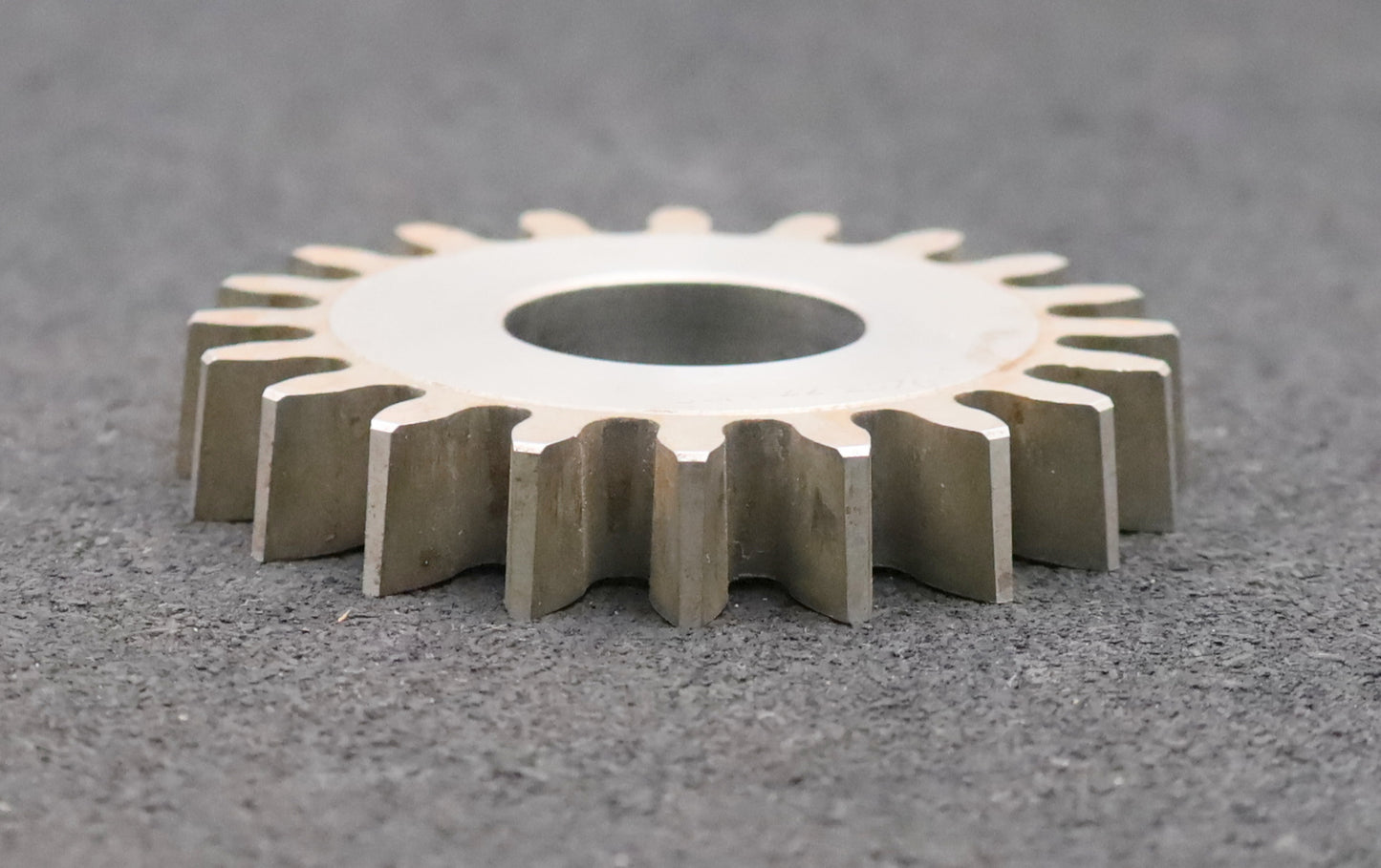 Bild des Artikels TOS-Scheibenschneidrad-m=-4mm-EGW-20°-Z=-20-Ø89x15xØ1-1/4"-gebraucht