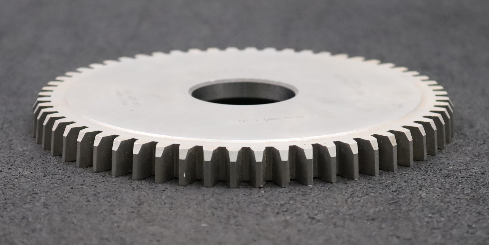 Bild des Artikels LORENZ-Scheibenschneidrad-m=-3,0mm-EGW-20°-Z=-58-haP0=-1-1/6m-BP-I-DIN3972