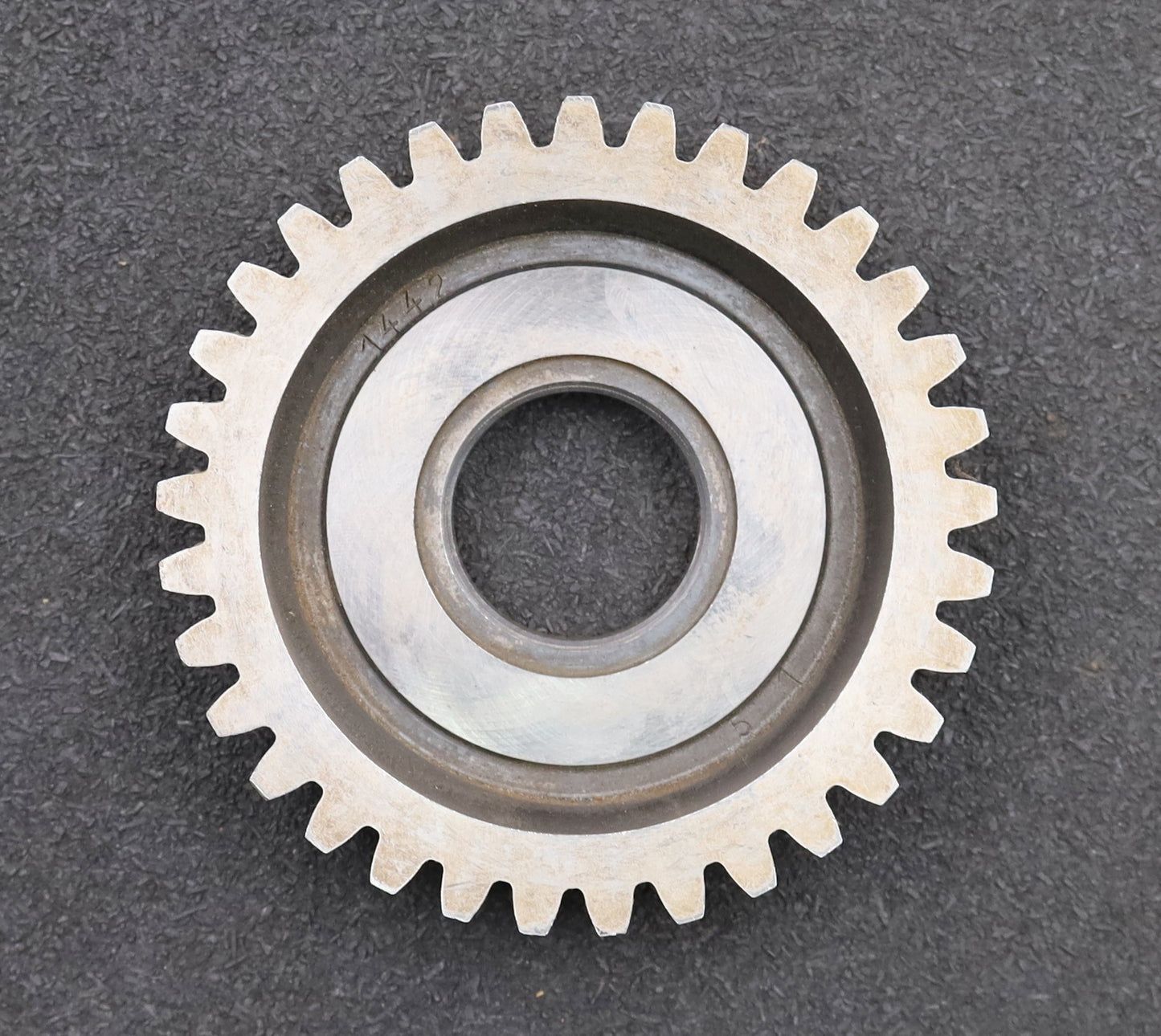 Bild des Artikels LORENZ-Scheibenschneidrad-m=-3mm-EGW-20°-Z=-33-ha0=-0,65m-Ø103x21xØ1-1/4''