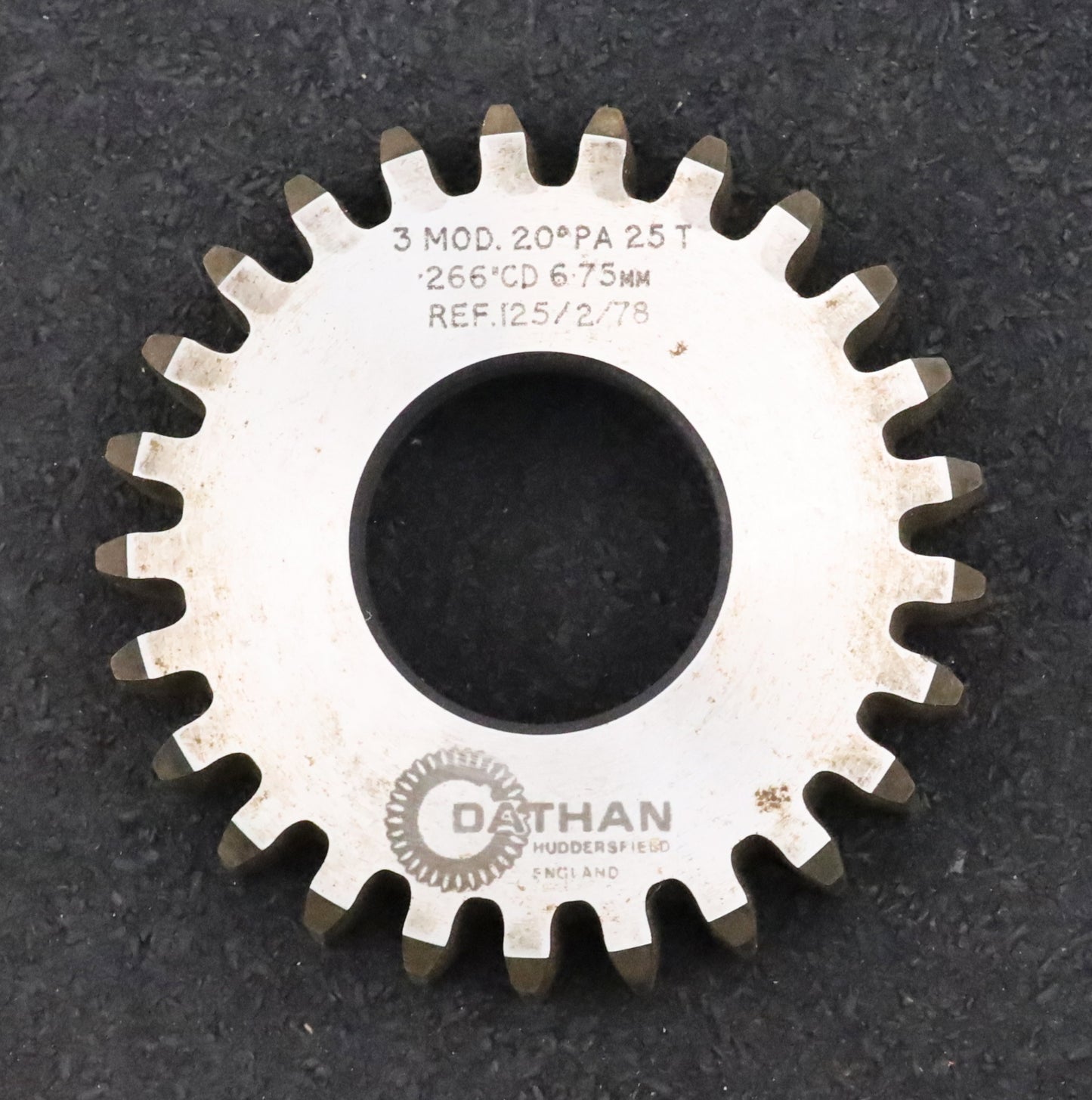 Bild des Artikels DATHAN-Scheibenschneidrad-m=-3mm-EGW-20°-Z=-25-Ø83x23xØ1-1/4"---4-Abschläge