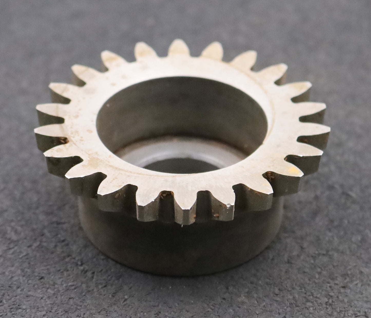 Bild des Artikels PWS-Glockenschneidrad-m=-3,5mm-EGW-20°-Z=-22-BP-II-Ø86x35xØ1-1/4''-gebraucht