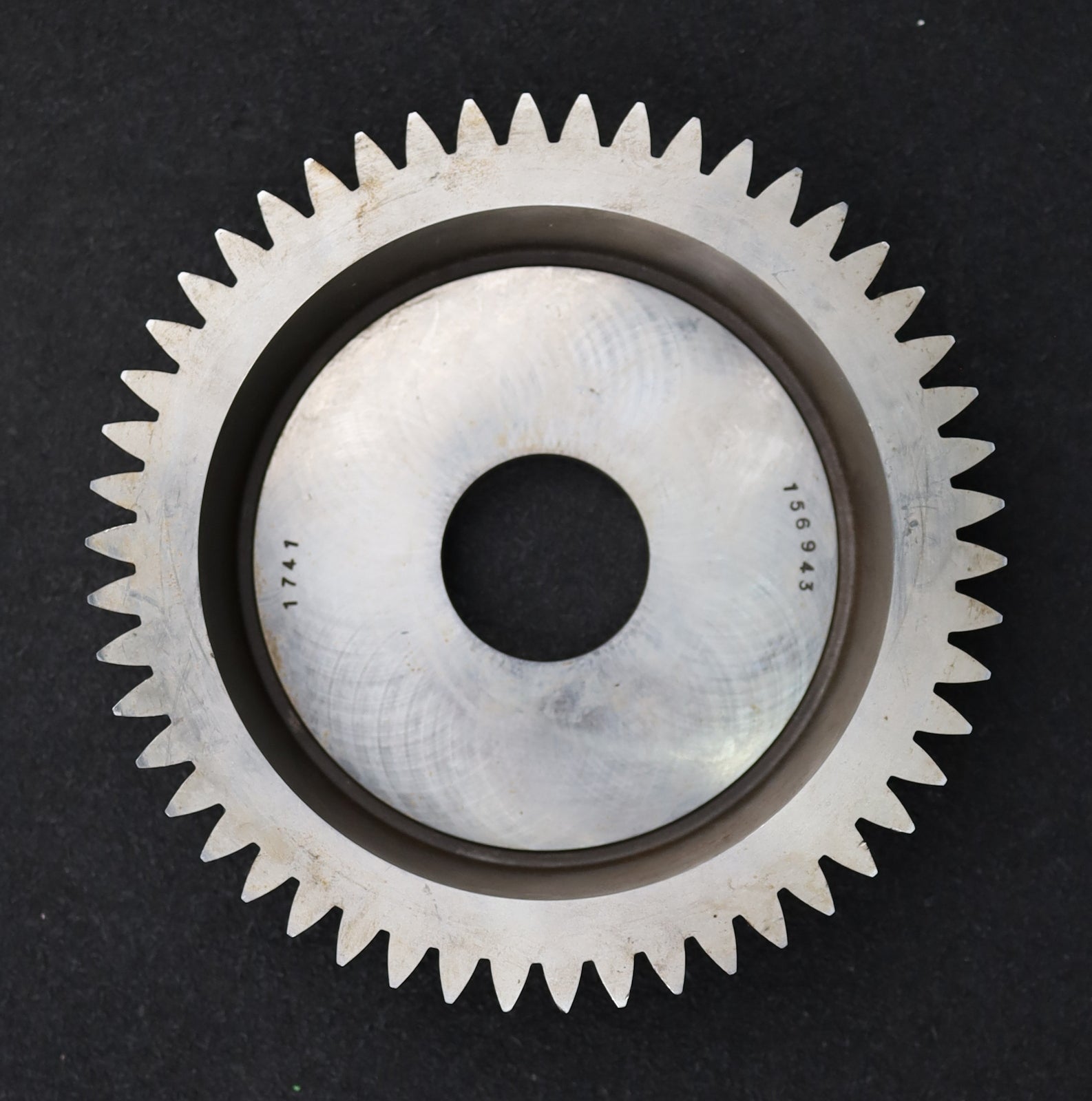 Bild des Artikels SU-Glockenschneidrad-m=-3,5mm-EGW-20°-Z=-50-BP-III-Ø185x45xØ1-3/4''-gebraucht