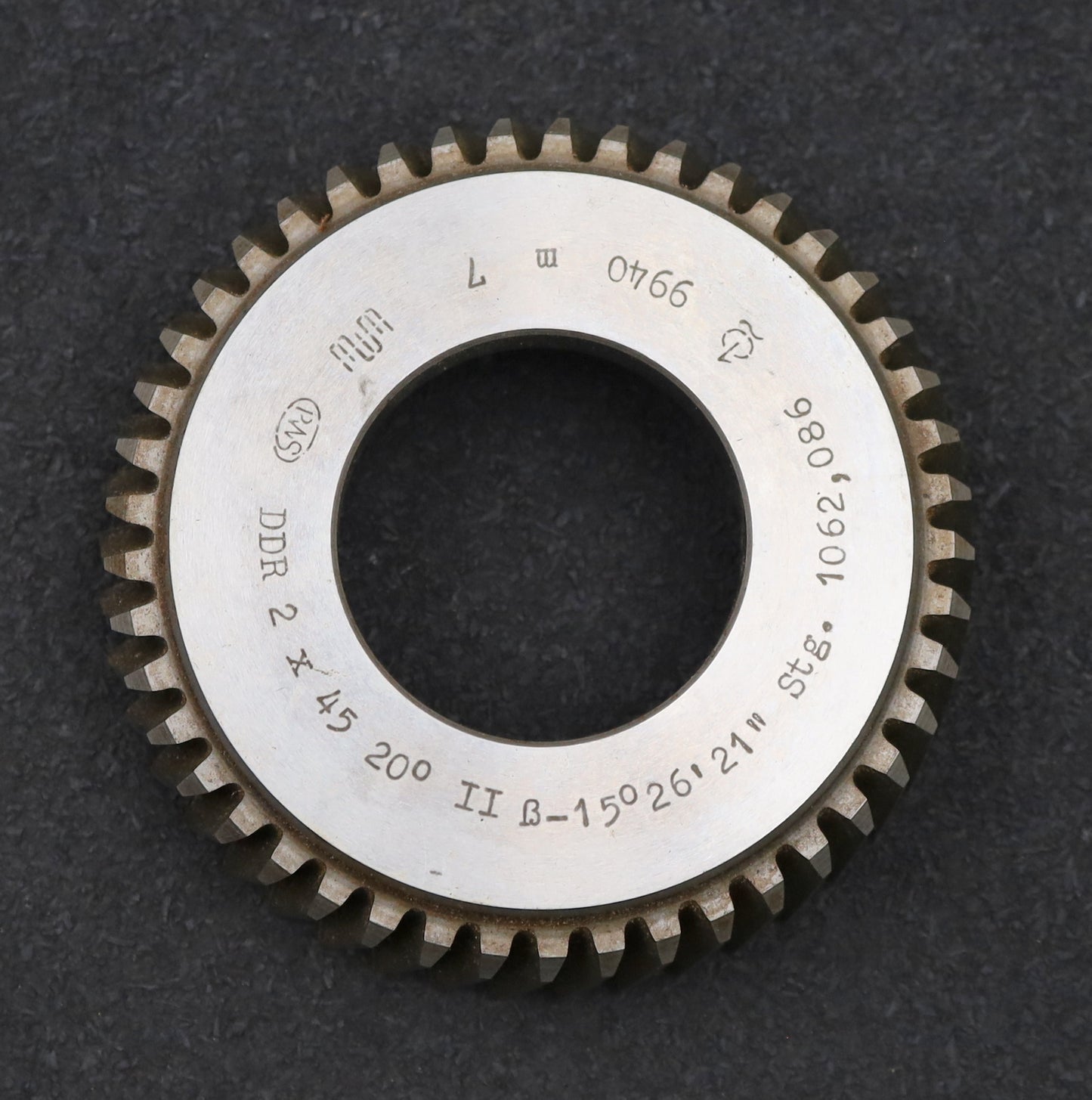 Bild des Artikels PWS-Scheibenschneidrad-mit-Treppenschliff-m=-2mm-EGW-20°-Z=-45-schrägverzahnt