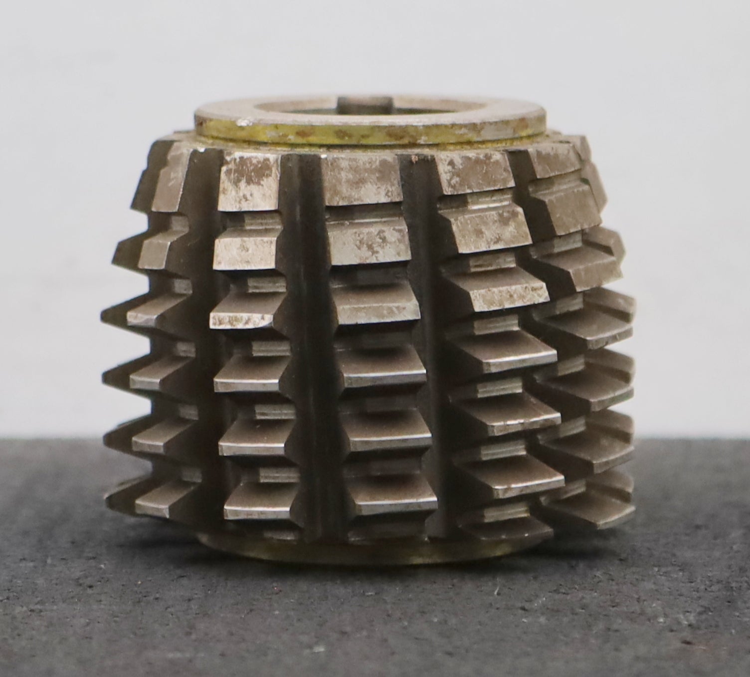 Bild des Artikels PWS-Schneckenrad-Wälzfräser-worm-wheel-hob-m=-2,5mm-BPIII-EGW-20°-Ø70x56x27mm