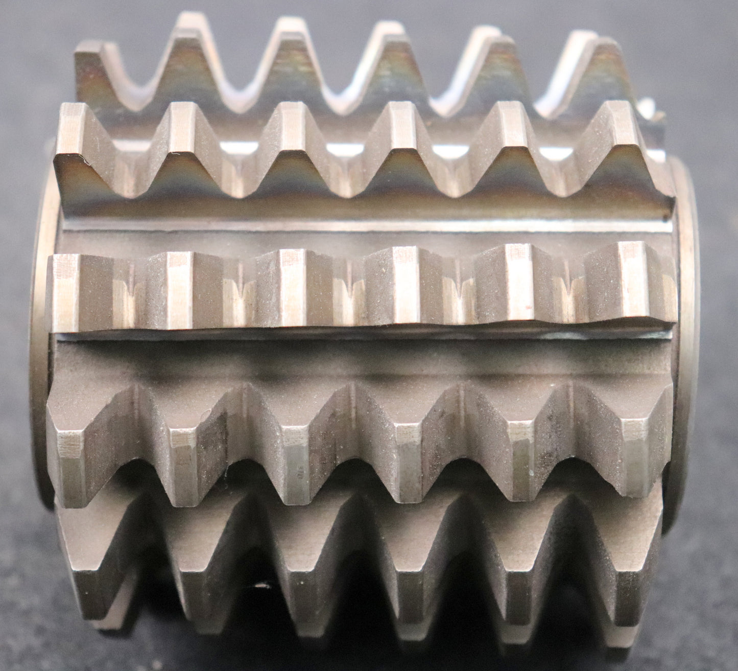 Bild des Artikels PWS-Zahnrad-Wälzfräser-gear-hob-m=-4,5mm-EGW-20°-BPII-nach-DIN-3972-Ø90x88xØ32mm