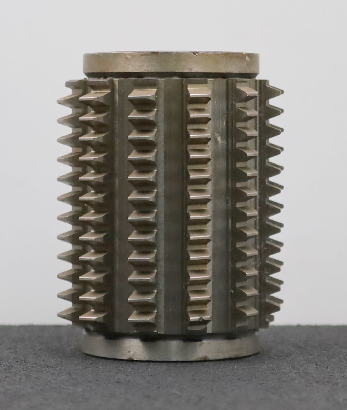 Bild des Artikels FETTE-Zahnrad-Wälzfräser-gear-hob-m=-2,25mm-EGW-20°-BPII-nach-DIN-3972