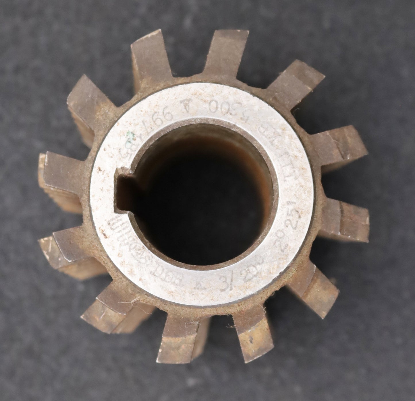 Bild des Artikels Zahnrad-Wälzfräser-gear-hob-m=-3,0mm-EGW-20°-BPIII-nach-DIN-3972-Ø81x75xØ27mm