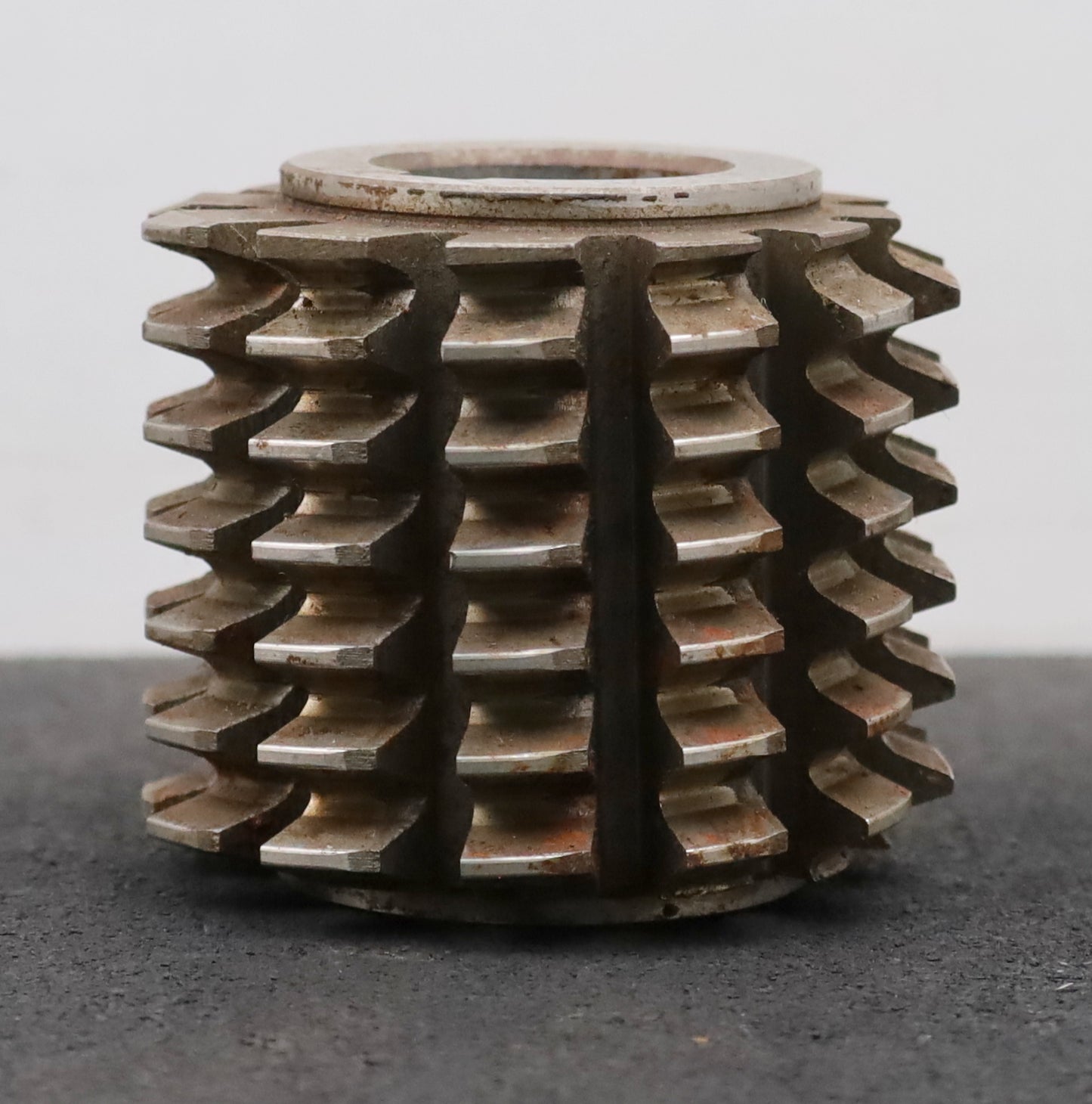 Bild des Artikels PWS-Zahnrad-Wälzfräser-gear-hob-m=-3,0mm-EGW-20°-BPIII-DIN-3972-Ø81x70xØ32mm