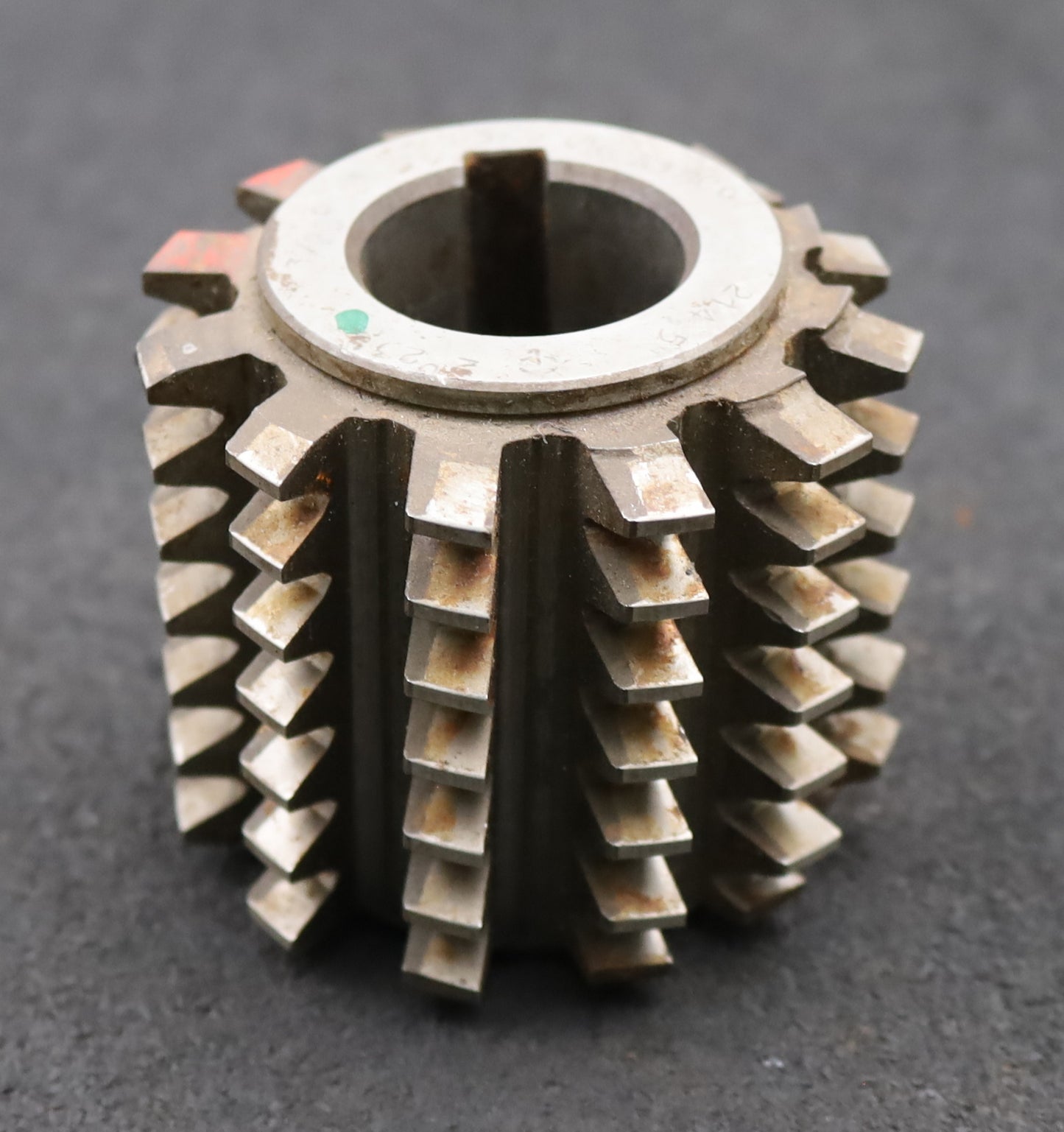 Bild des Artikels PWS-Zahnrad-Wälzfräser-gear-hob-m=-3,0mm-EGW-20°-BPII-nach-DIN-3972-Ø81x70xØ32mm